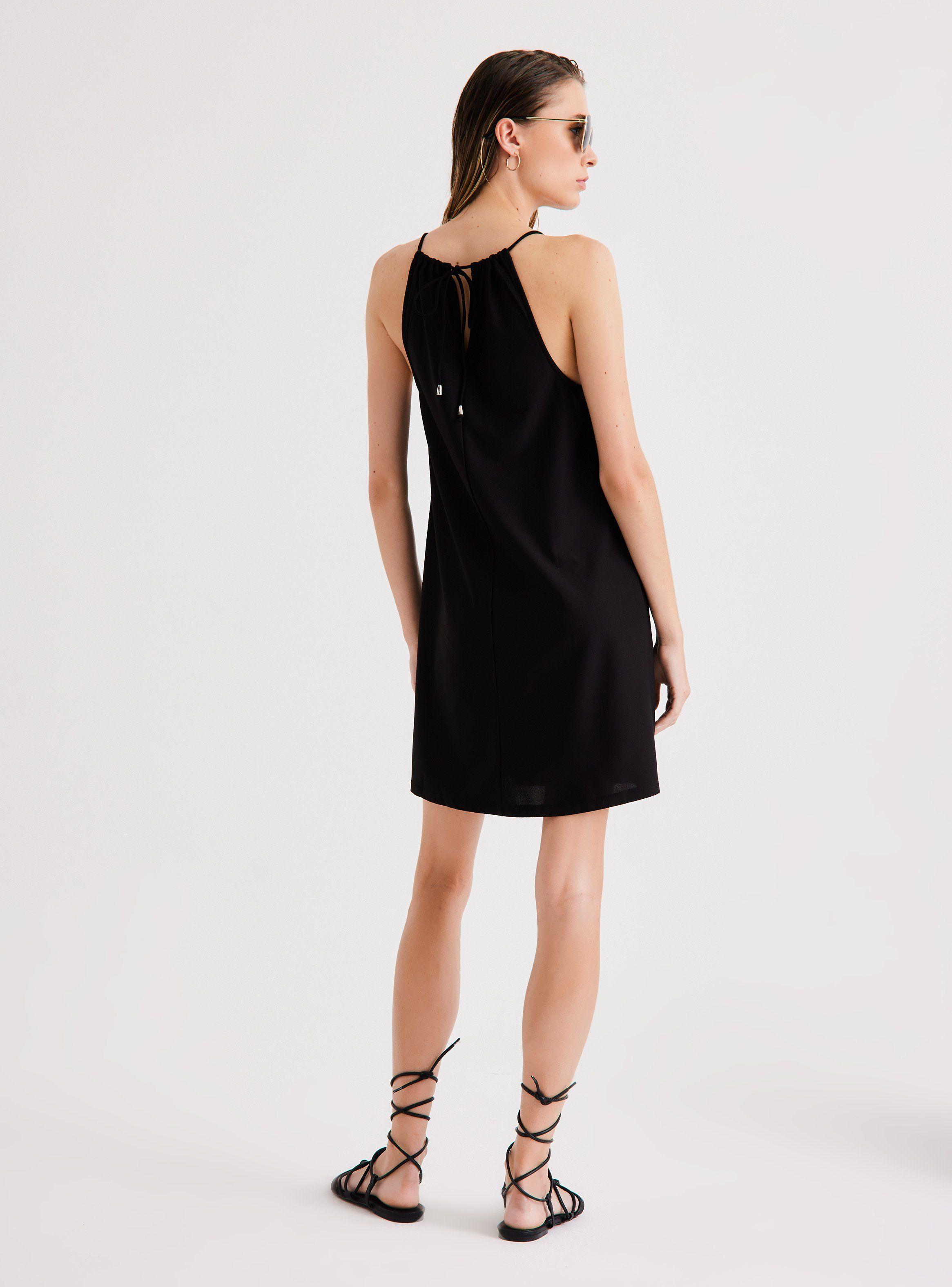 Vestido Básico Corto Cuello Halter-5