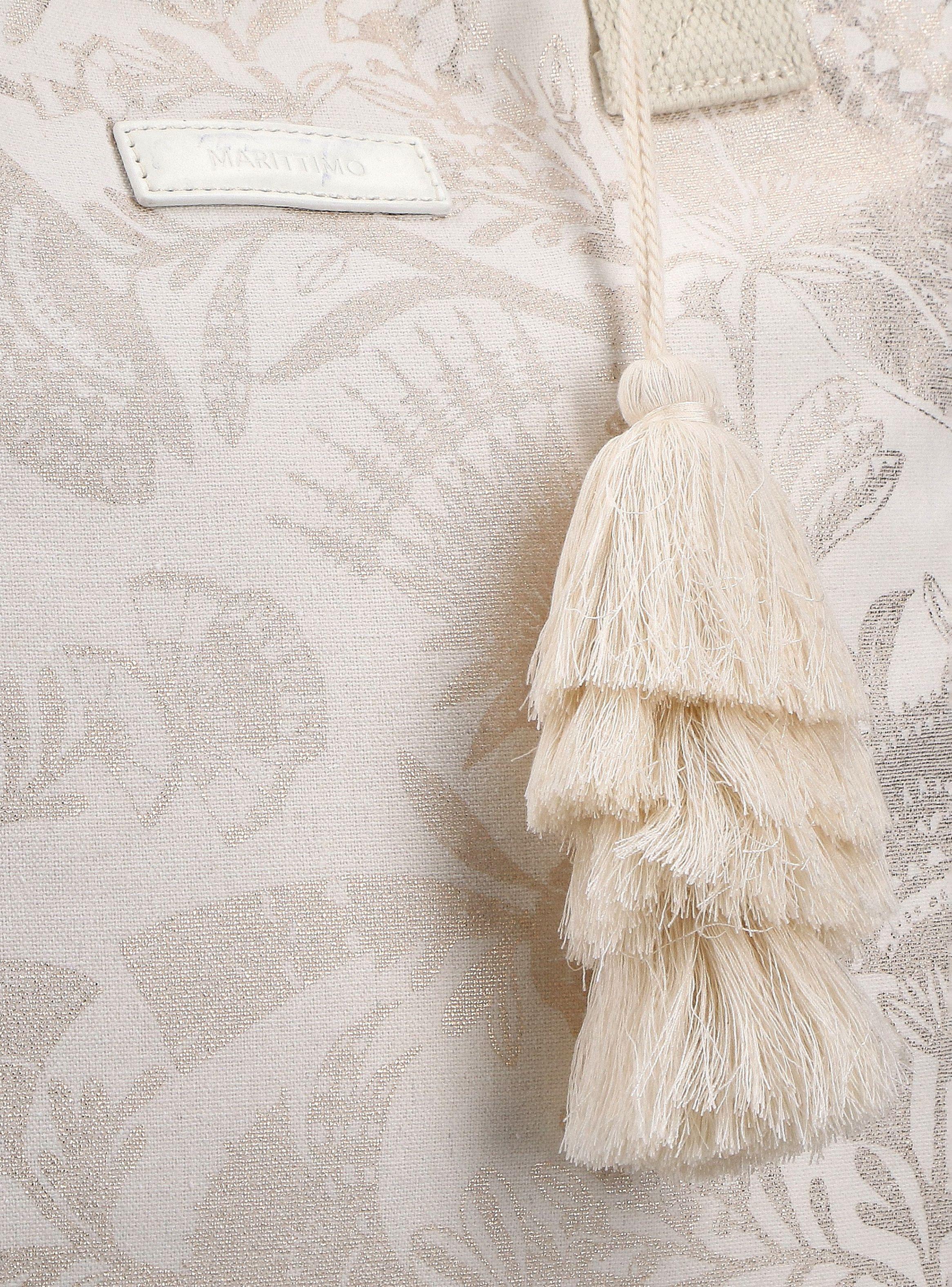 Cartera Totebag Estampado con Pompóm Decorativo-4