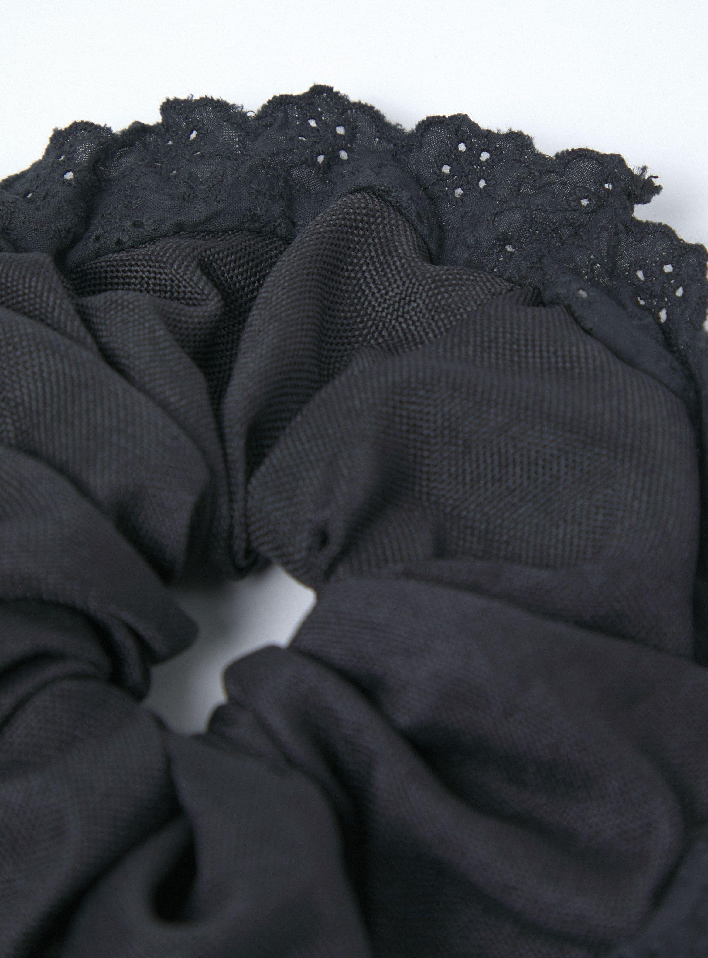 Scrunchie con Broderie-4