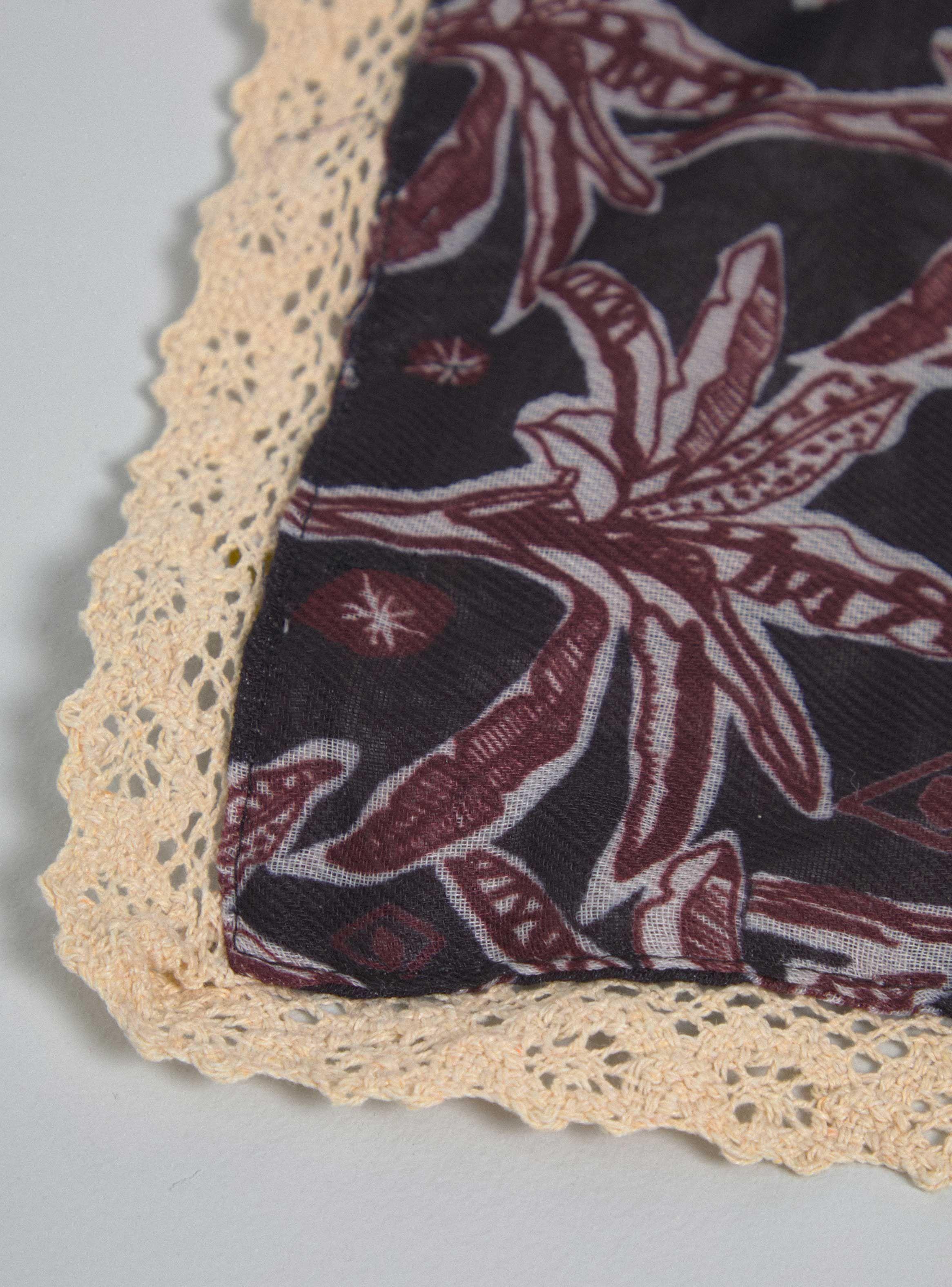 Pañuelo con Borde Broderie-4