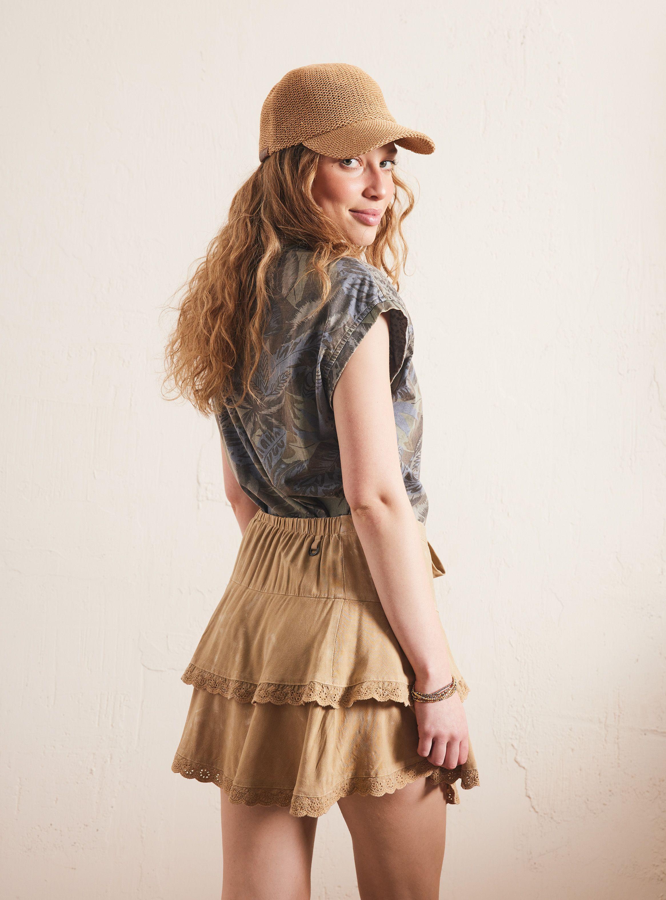 Falda con Detalles de Broderie y Procesada-1