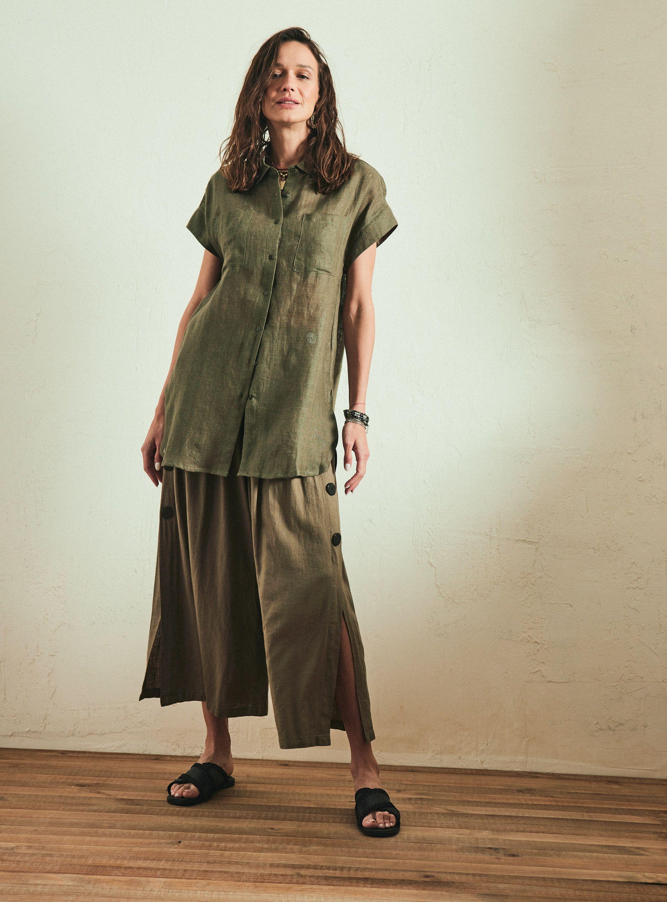 Blusa con Detalle de Abotonadura Lino-4