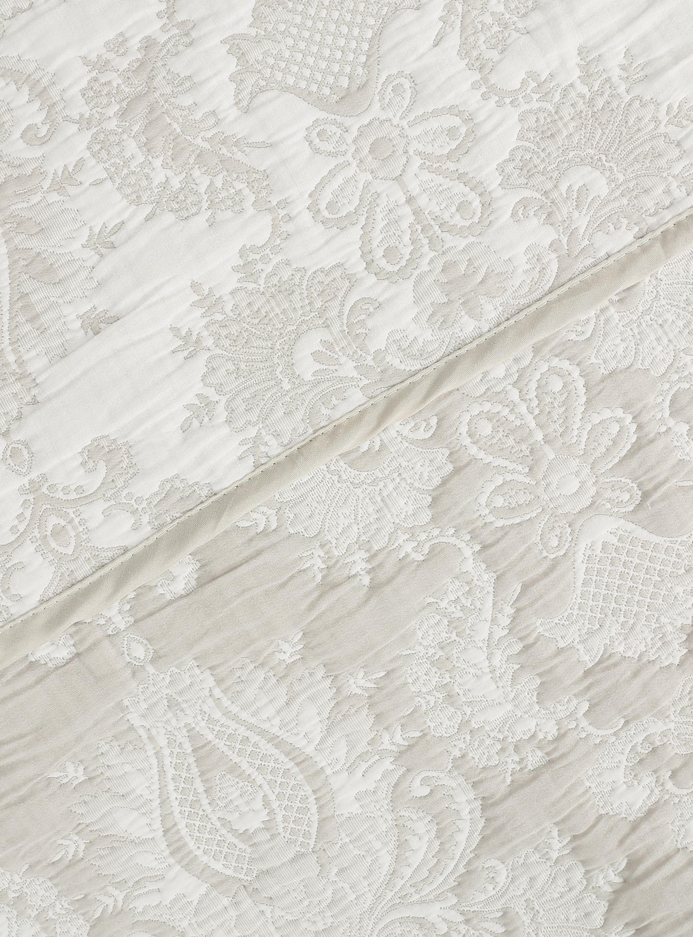 Quilt Jacquard Súper King-2