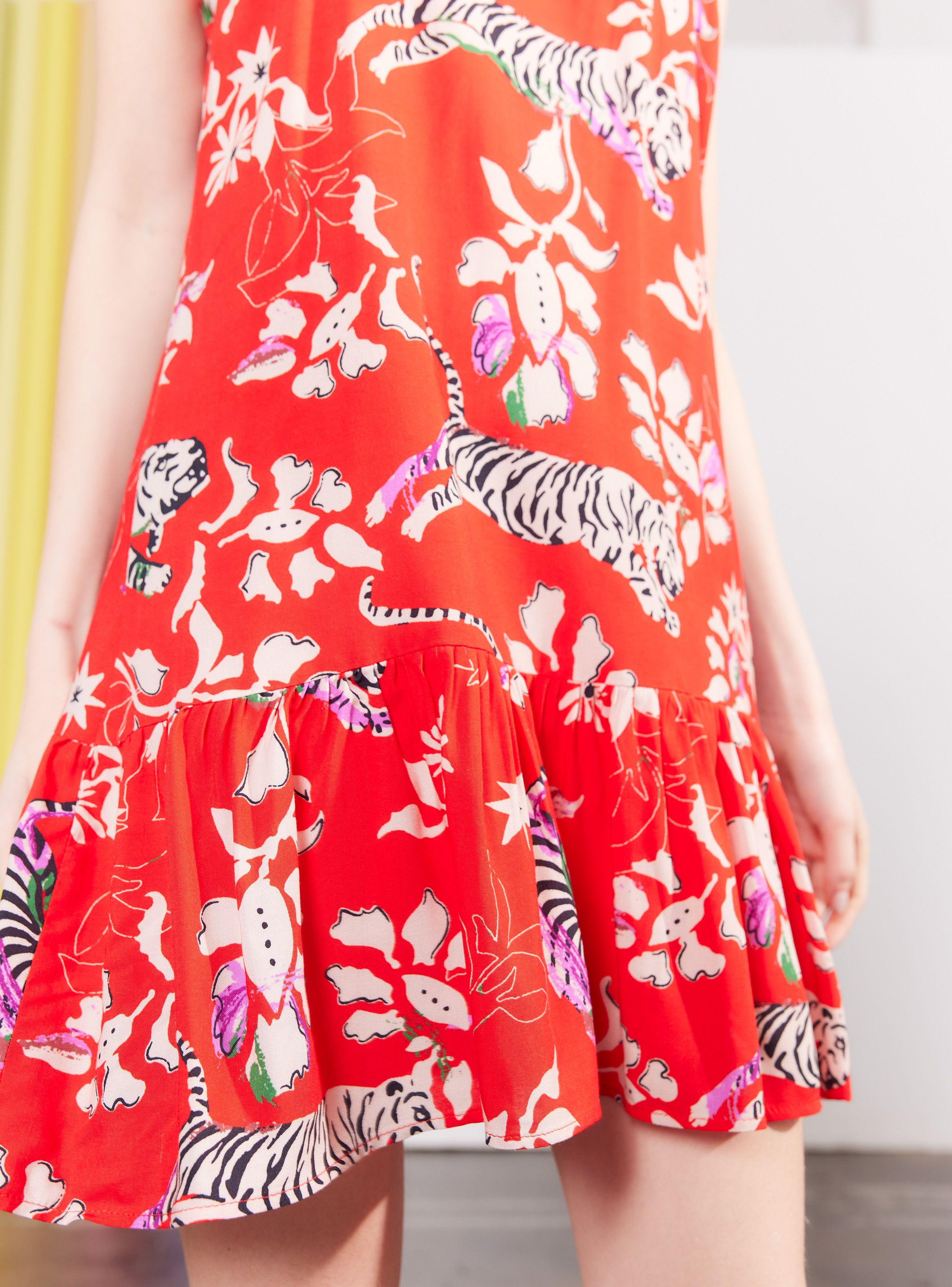 Vestido Corto Estampado con Vuelos-3