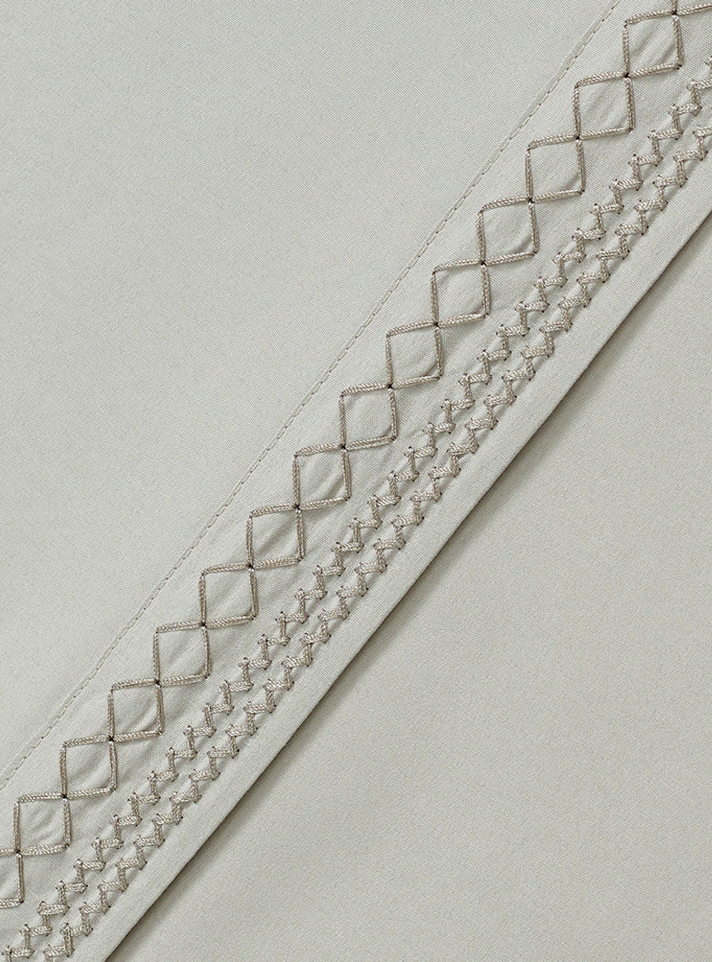 Juego de Sábanas Broderie Beige 1.5 Plazas-1