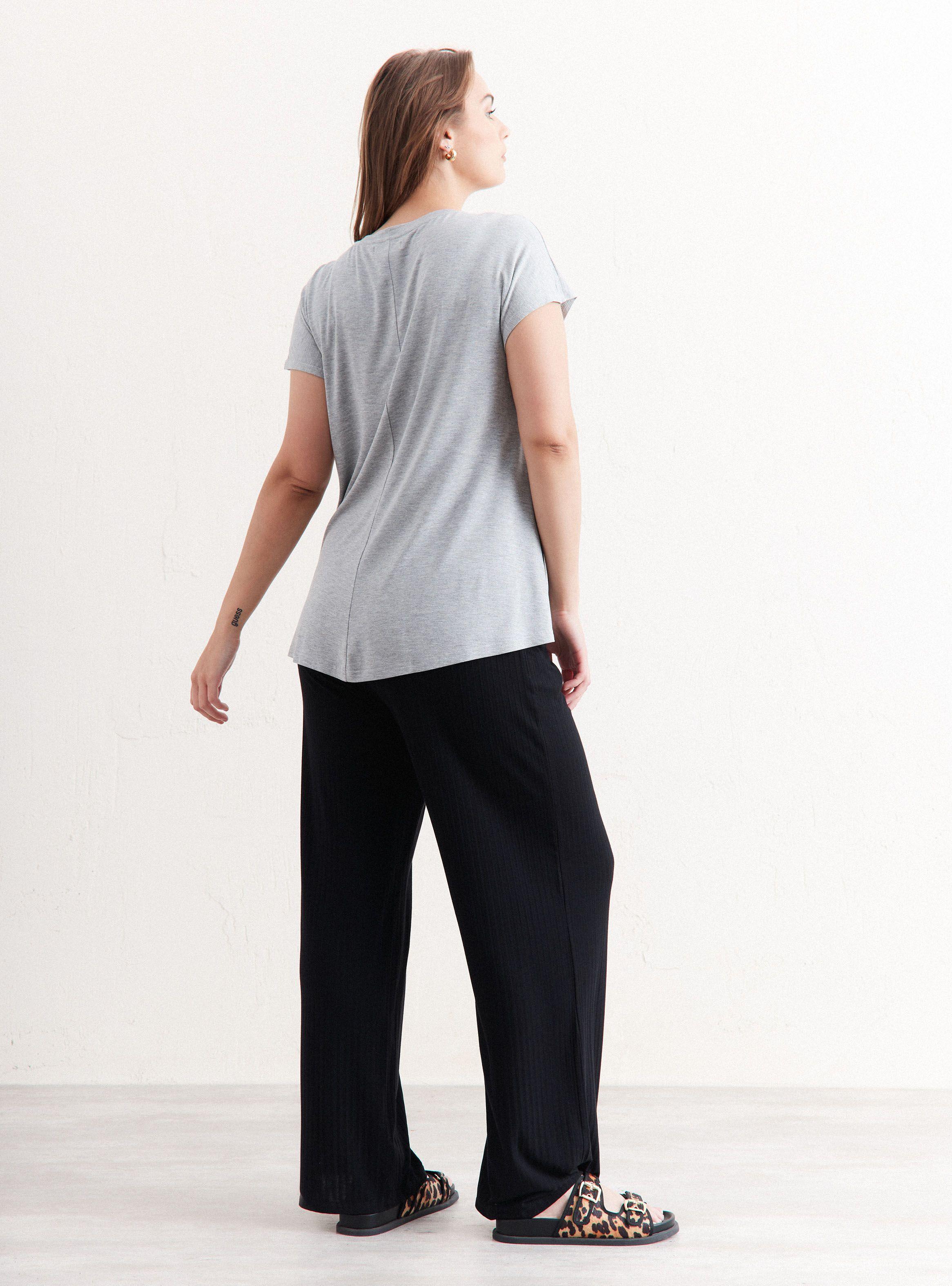 Polera Básica No One Is You-5