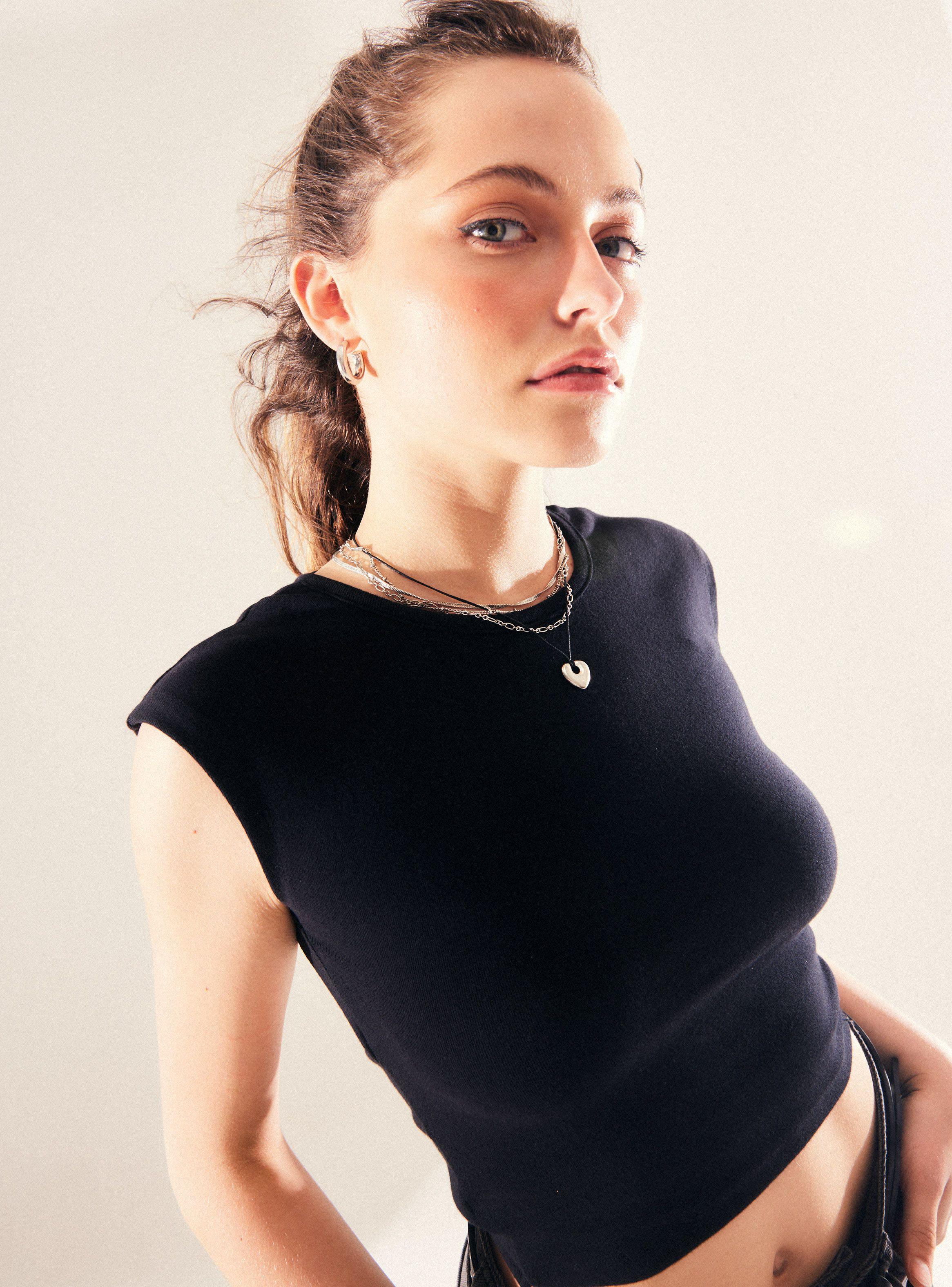 Polera sin Espalda Sólida-2