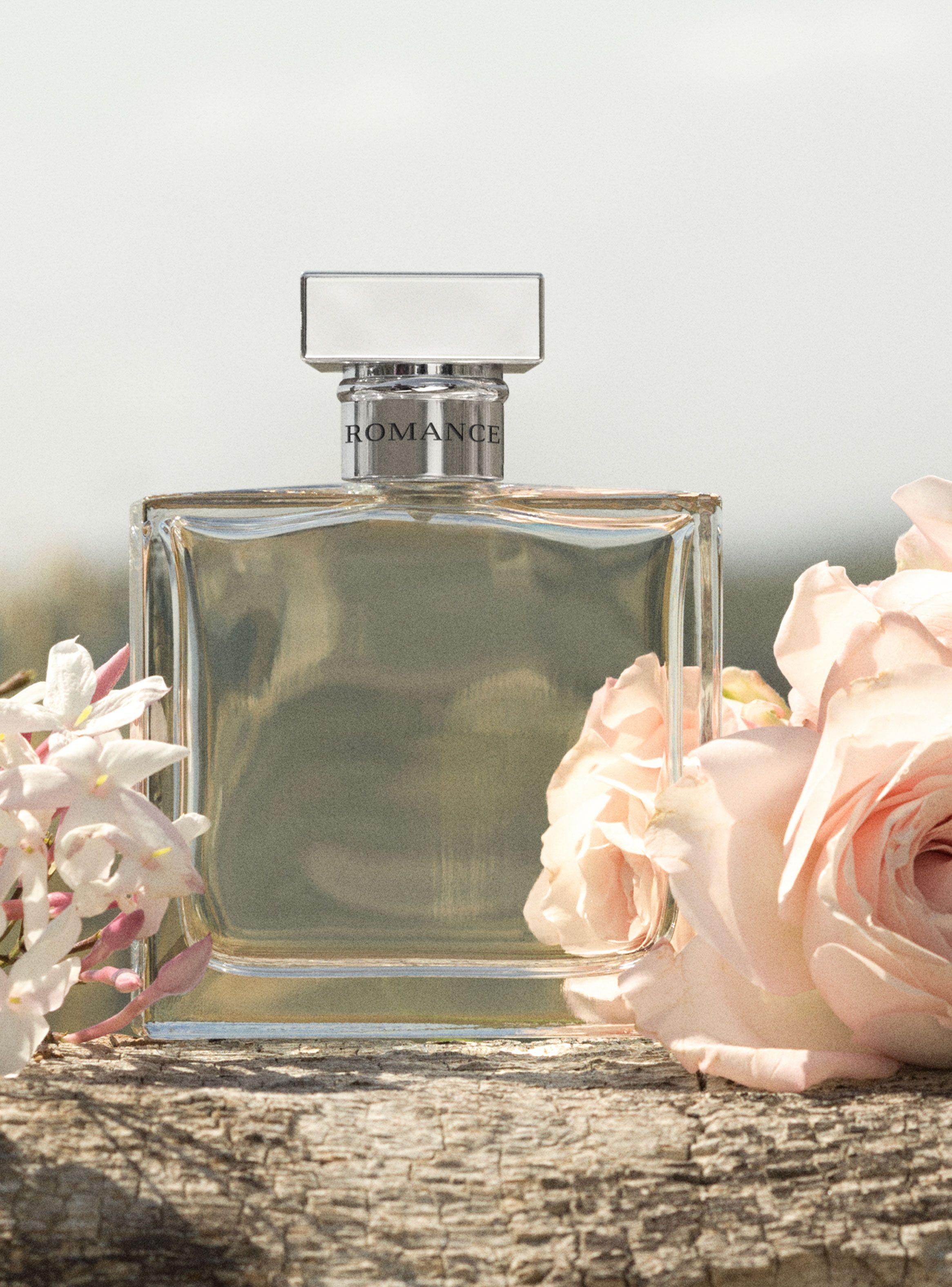 Set Perfume Mujer Romance EDP 100ml + Crema Corporal 75ml + Gel de Ducha 75ml + Body Mist 150ml-3