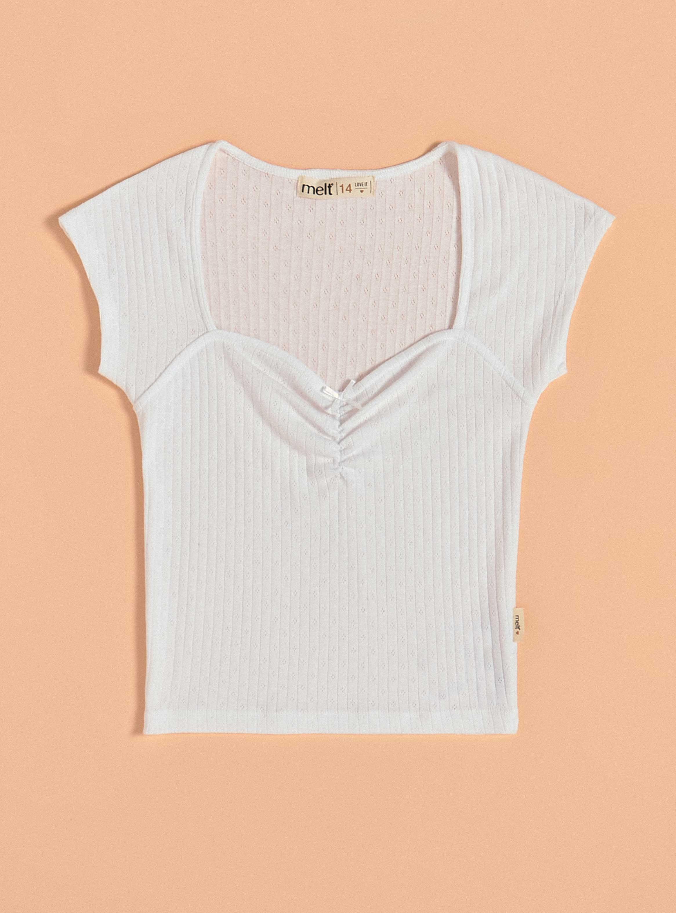 Polera Escote Corazón, Tela con Detalles en el Tejido-2