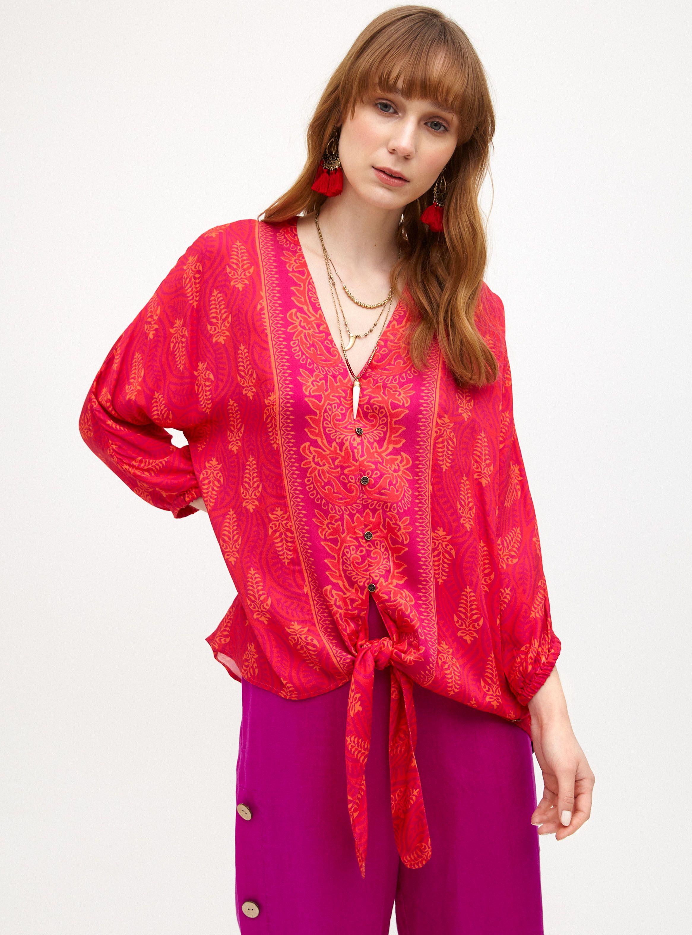 Blusa Full Estampada Anudada en Delantero-0