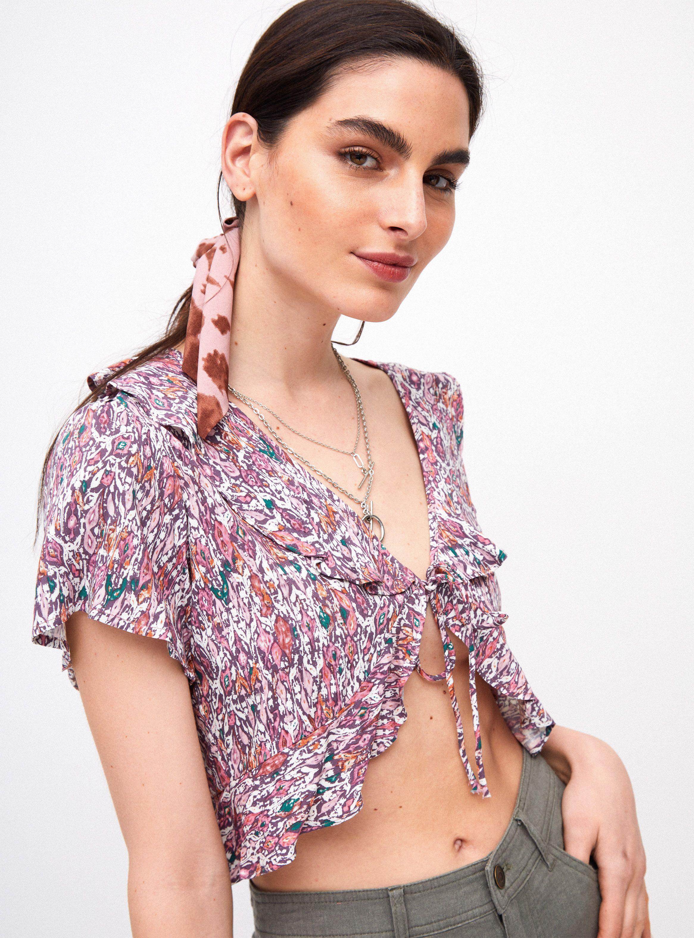 Blusa Estampada con Vuelos-2