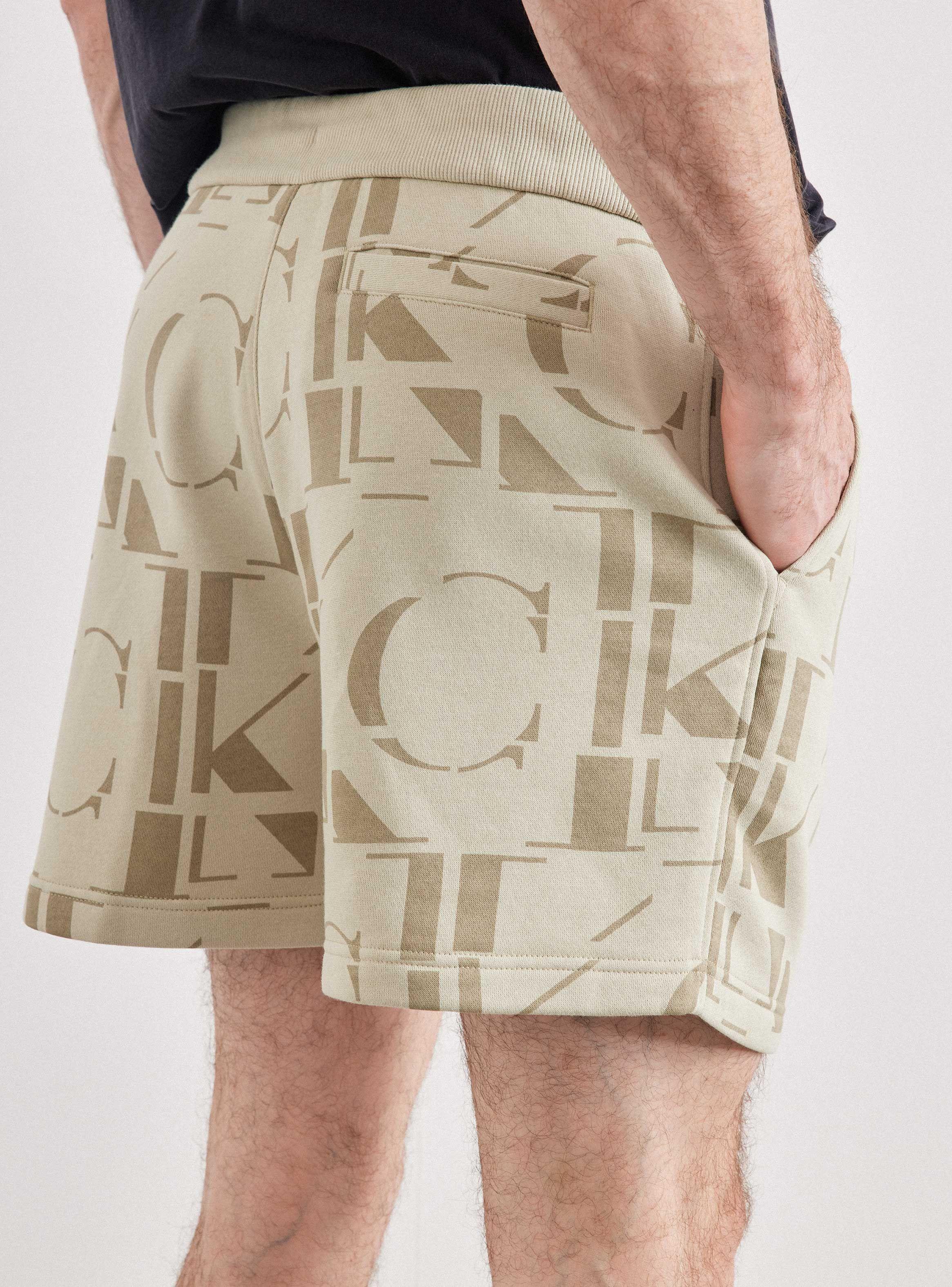 Bermuda Print Logo CK-3