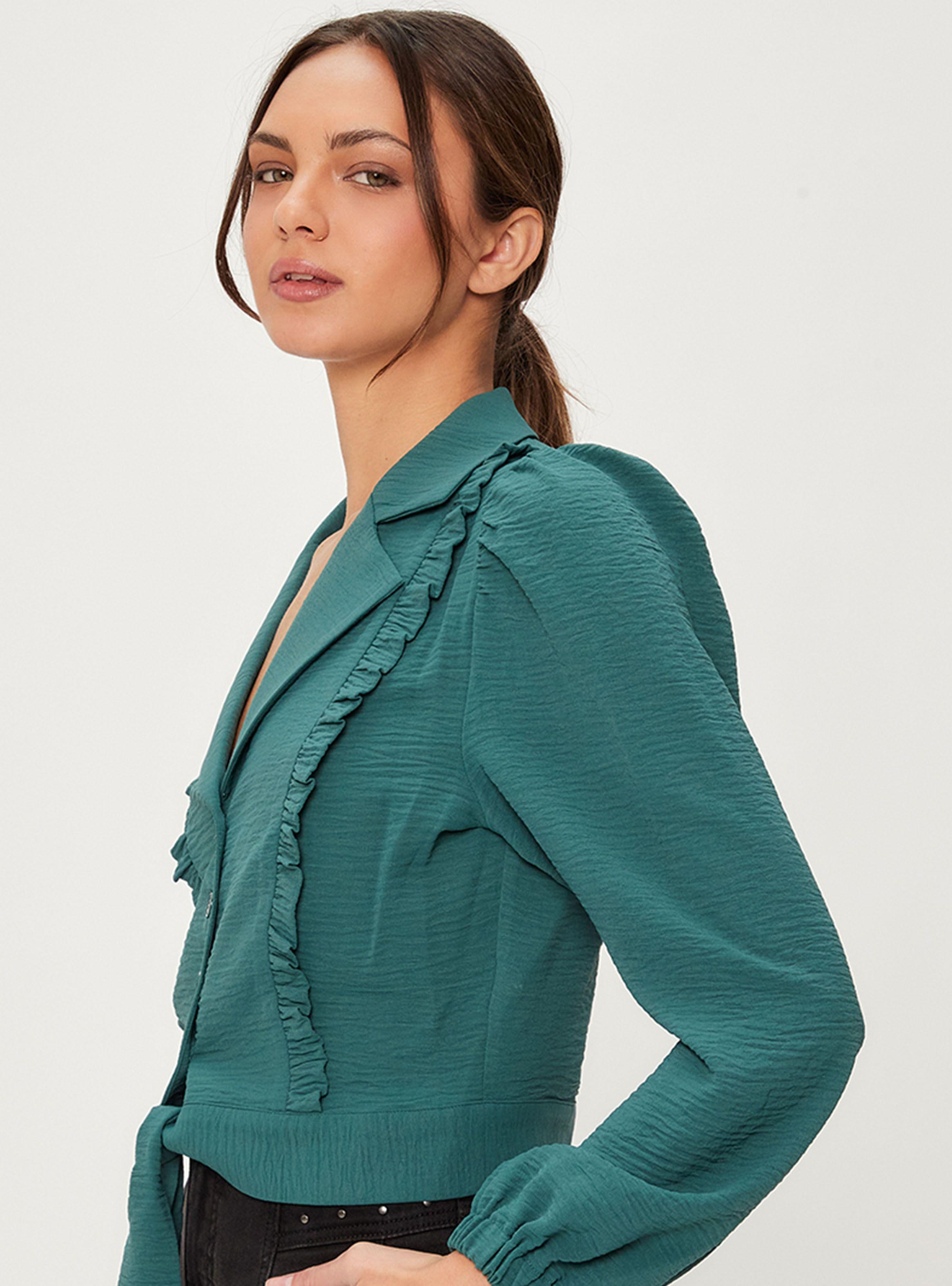 Blusa Lisa con Detalles Front-2