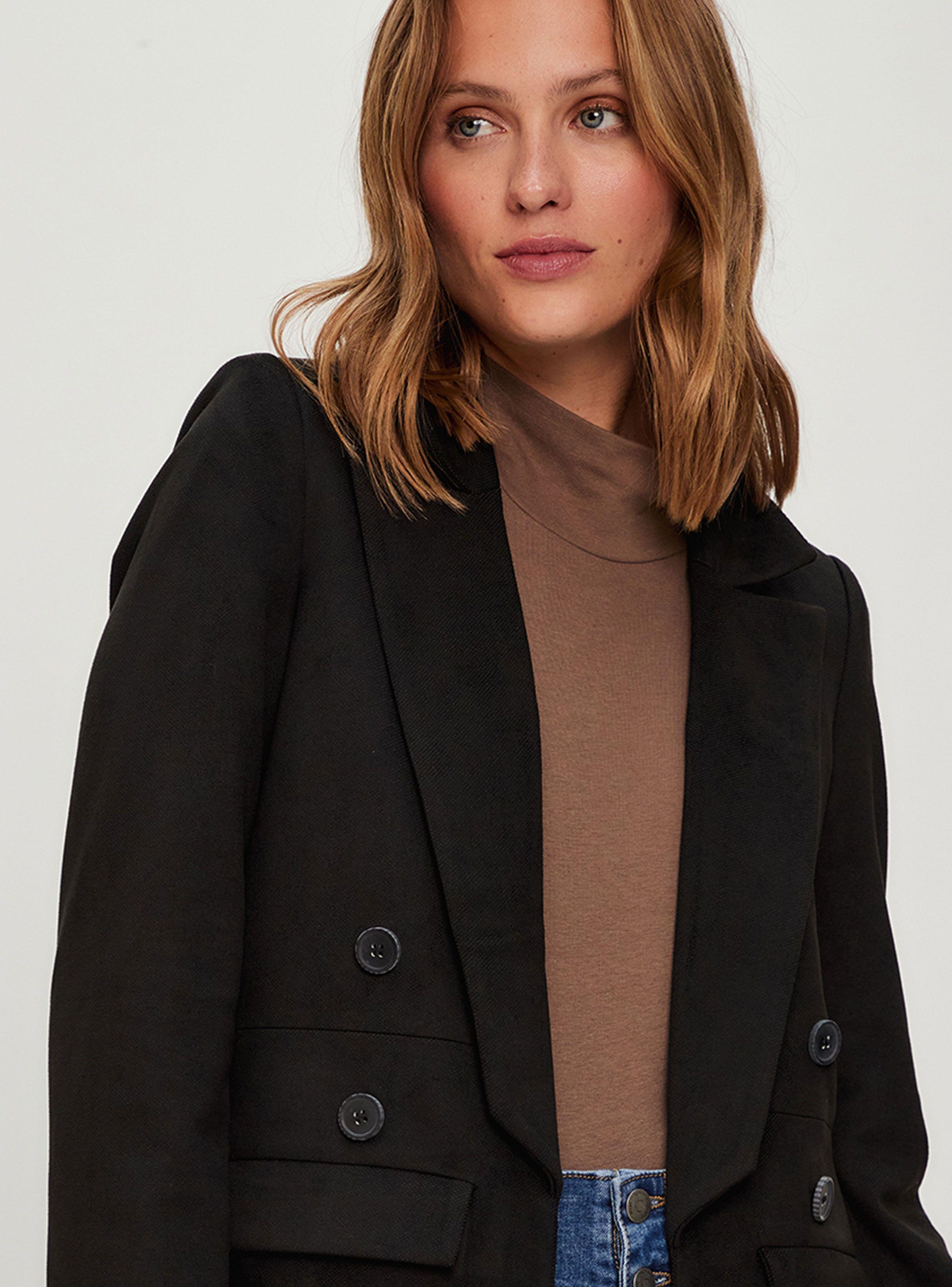 Blazer Liso Solapa 2 Botones-2