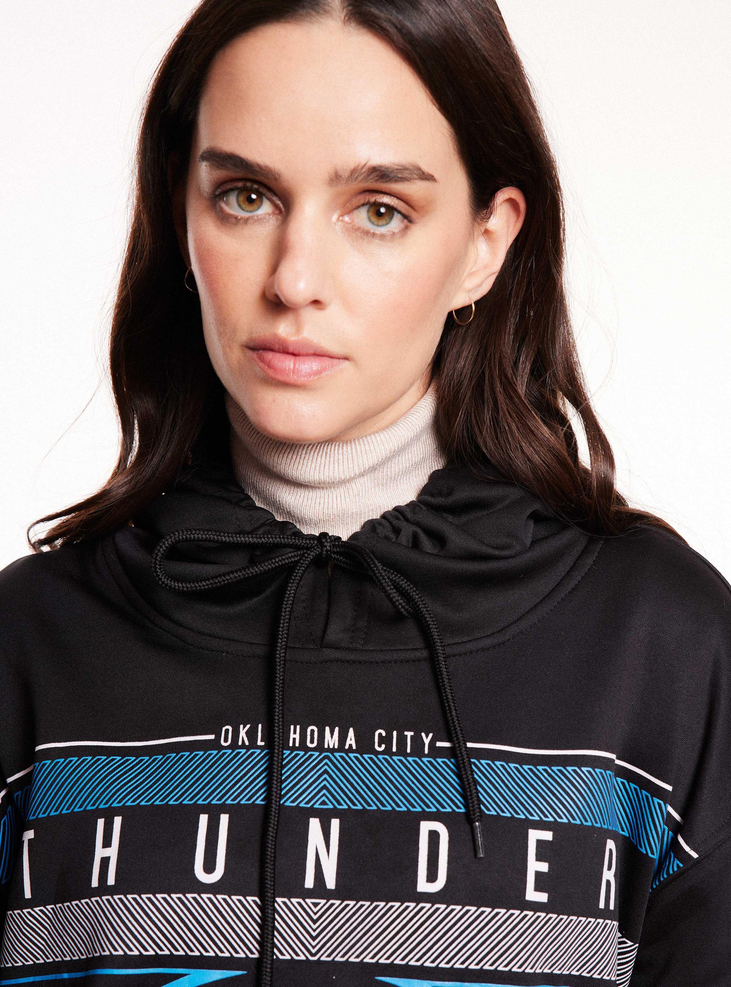 Polerón Unk Thunder Capucha Talla XL-2