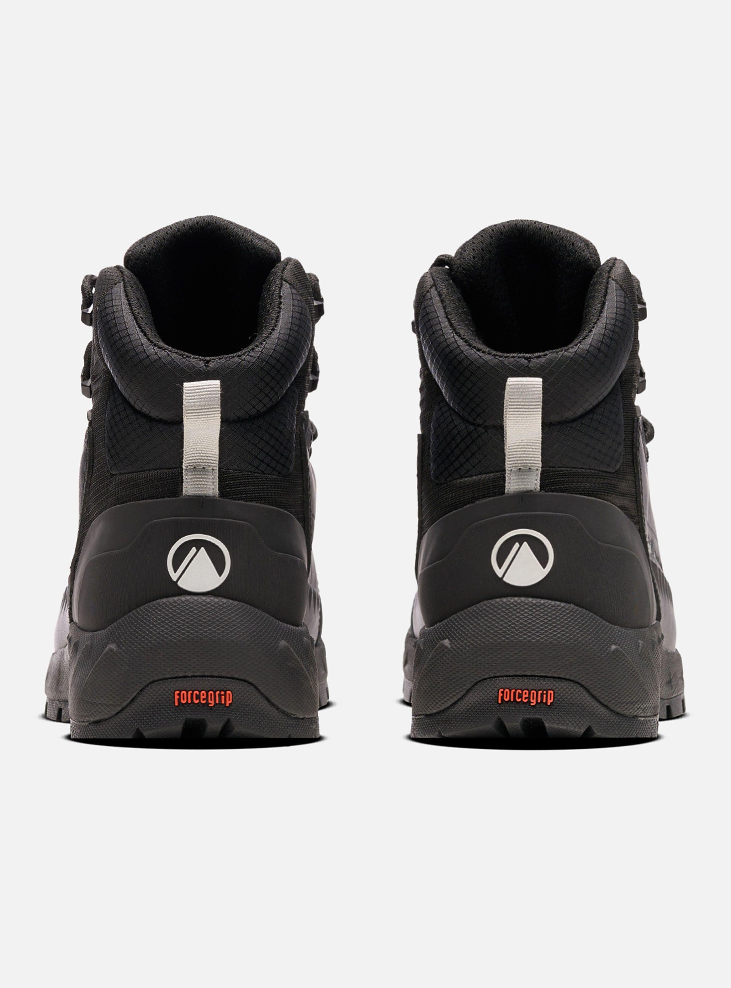 Zapatilla Outdoor Cuero Tronador con Caña Hombre-3