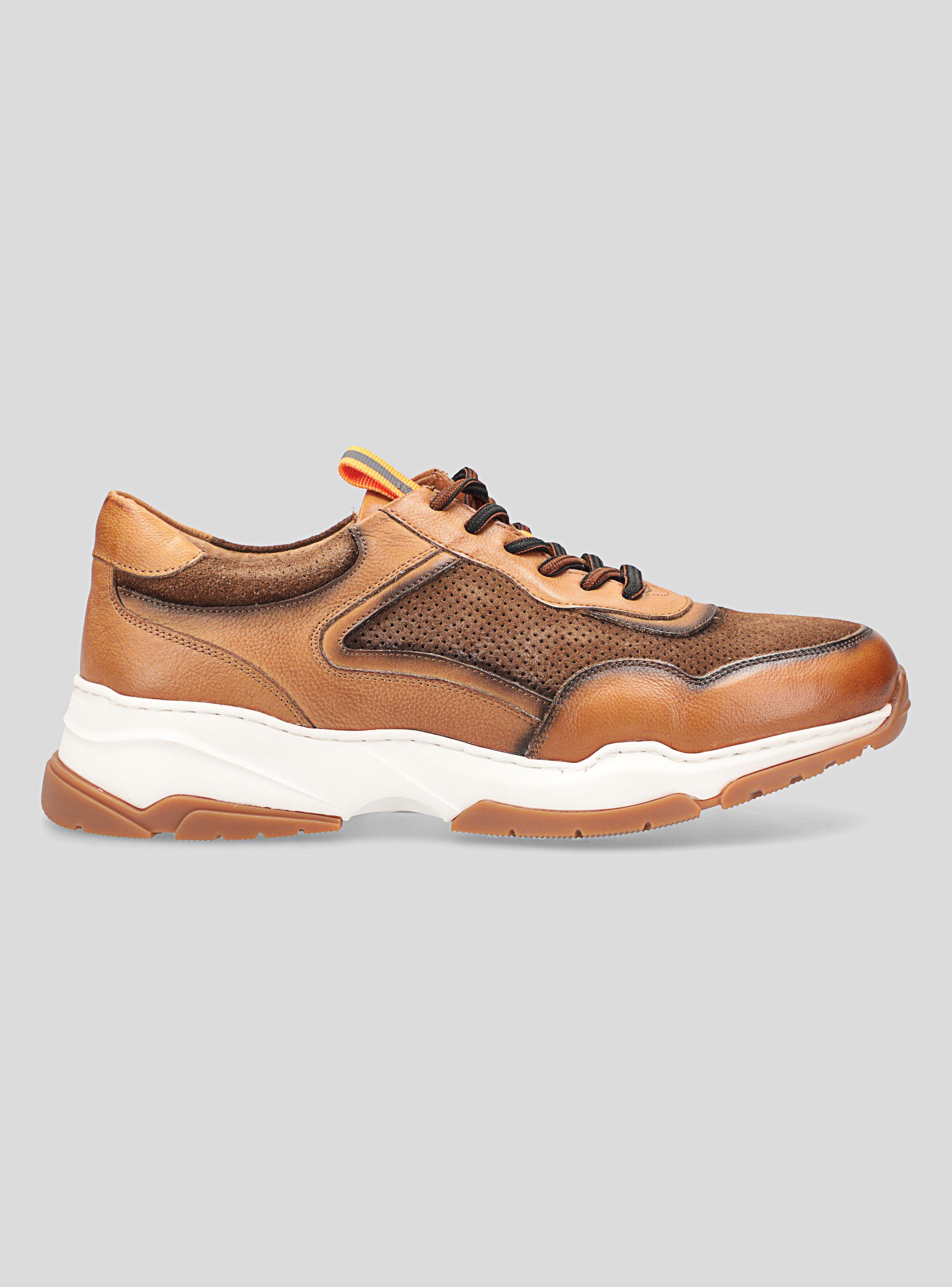 Zapatilla Urbana Alaniz Detalle Cuero Hombre-0