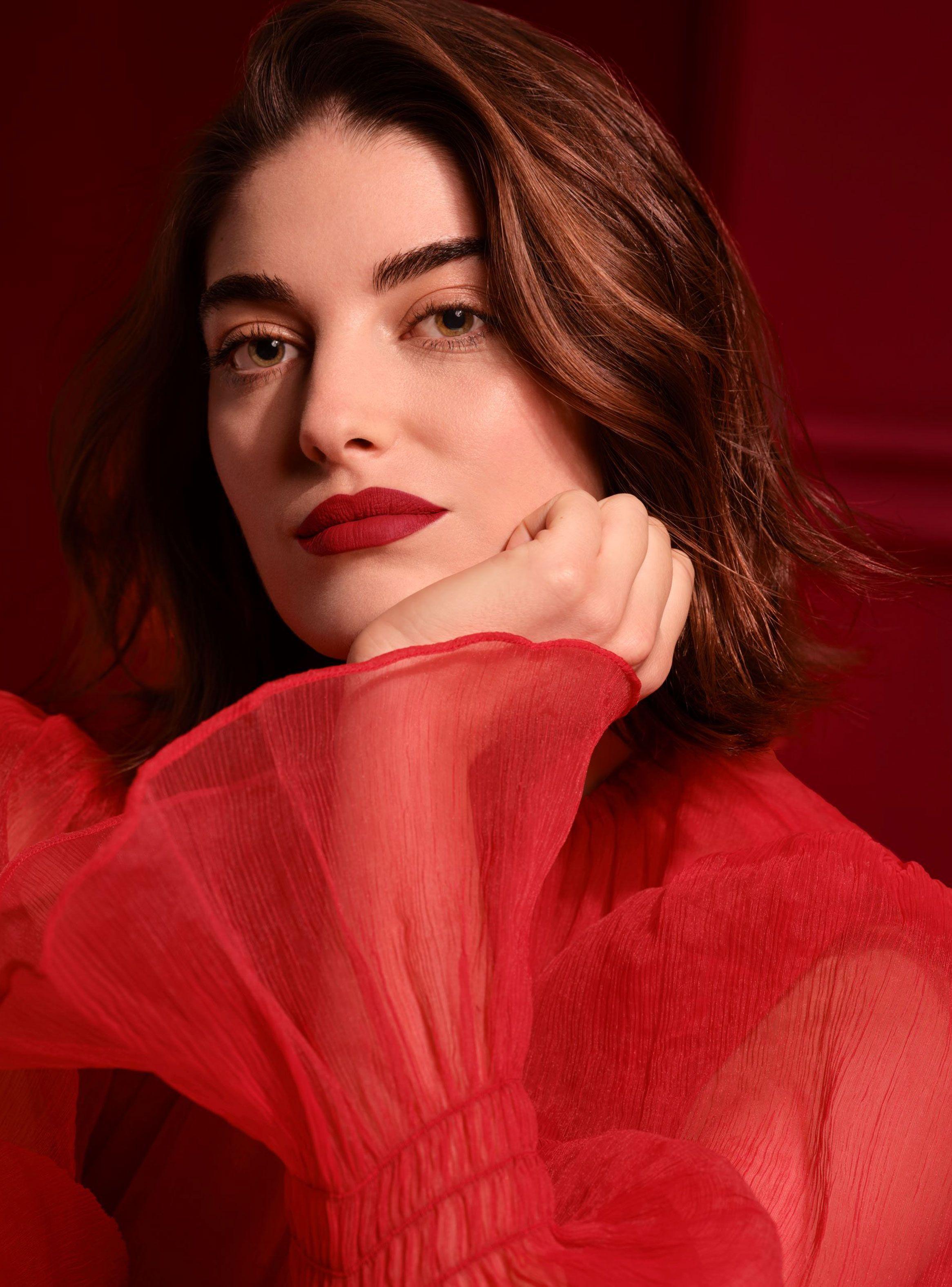 Labial L'Absolu Rouge Drama Matte Tono 222 7 g Lancôme-4