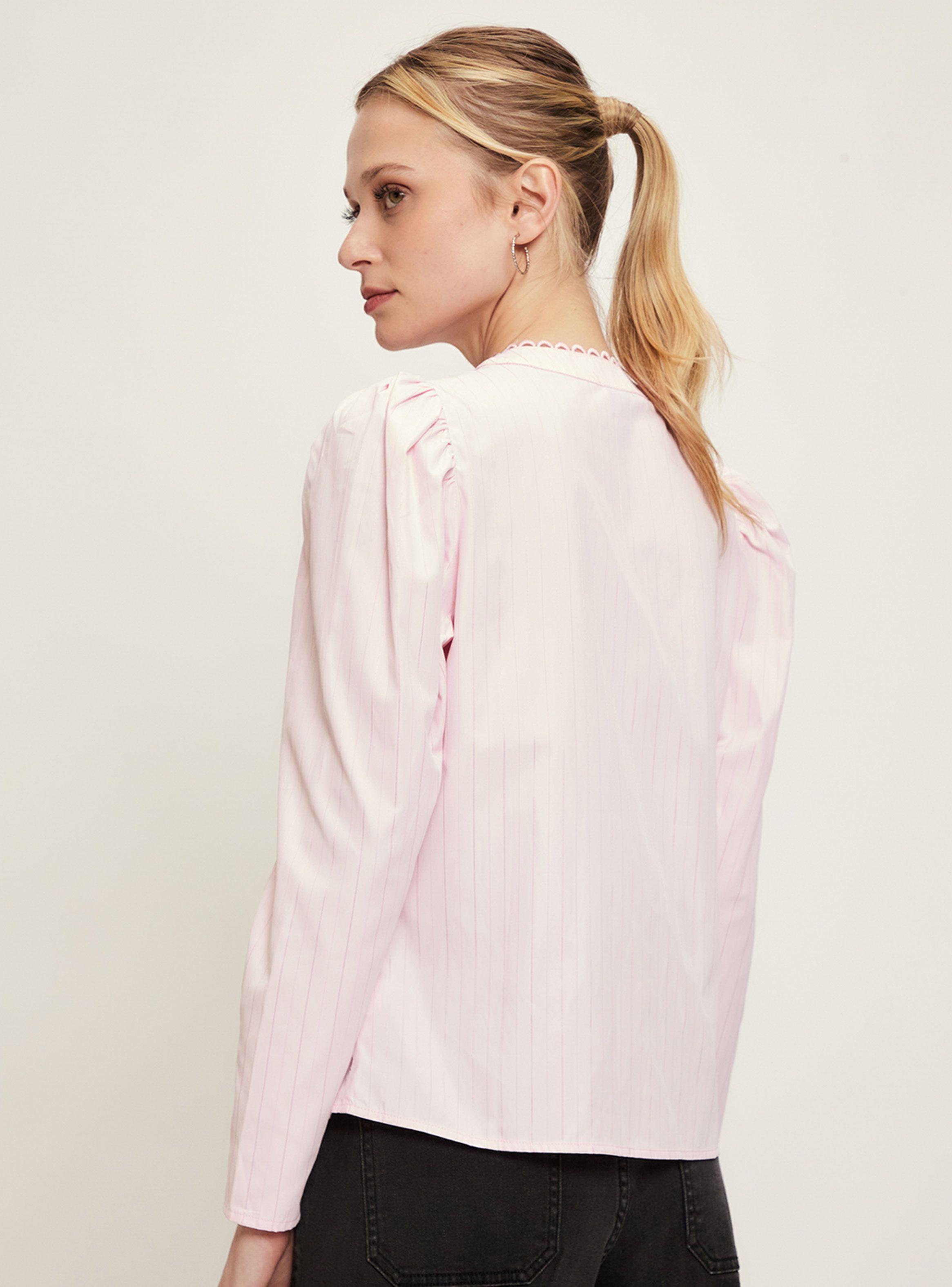 Blusa Lisa Regular con Botón-1