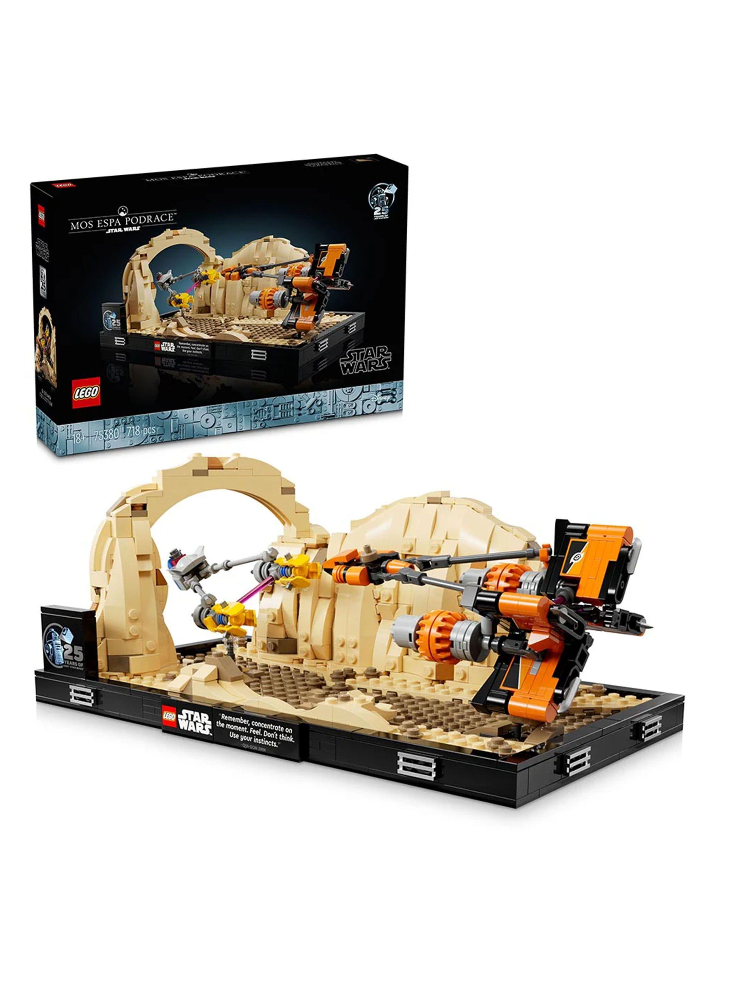 Lego Diorama Mos Espa Pod Race-2