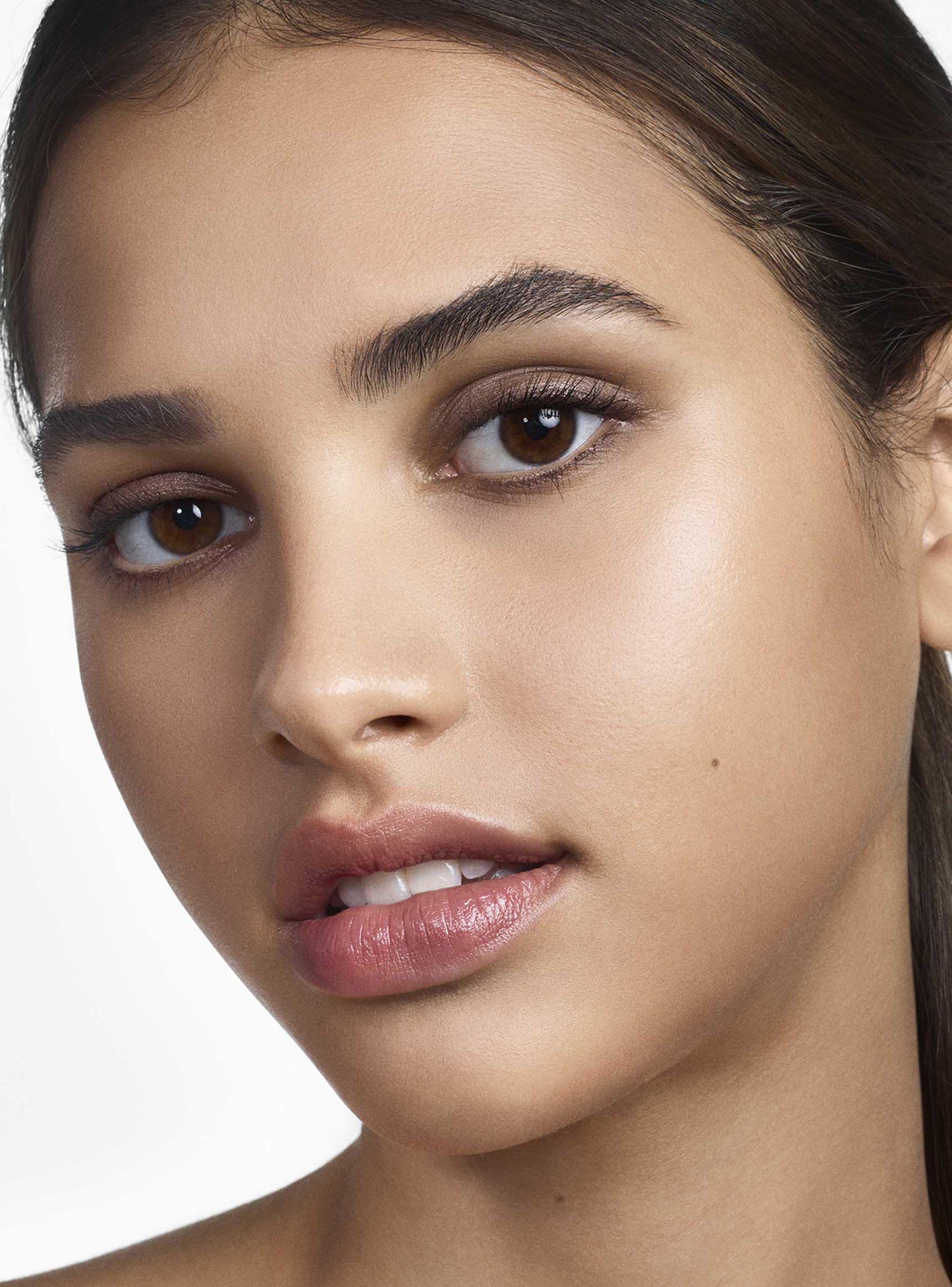 Base Clinique Maquillaje Even Better Makeup SPF 15 Neutral-2