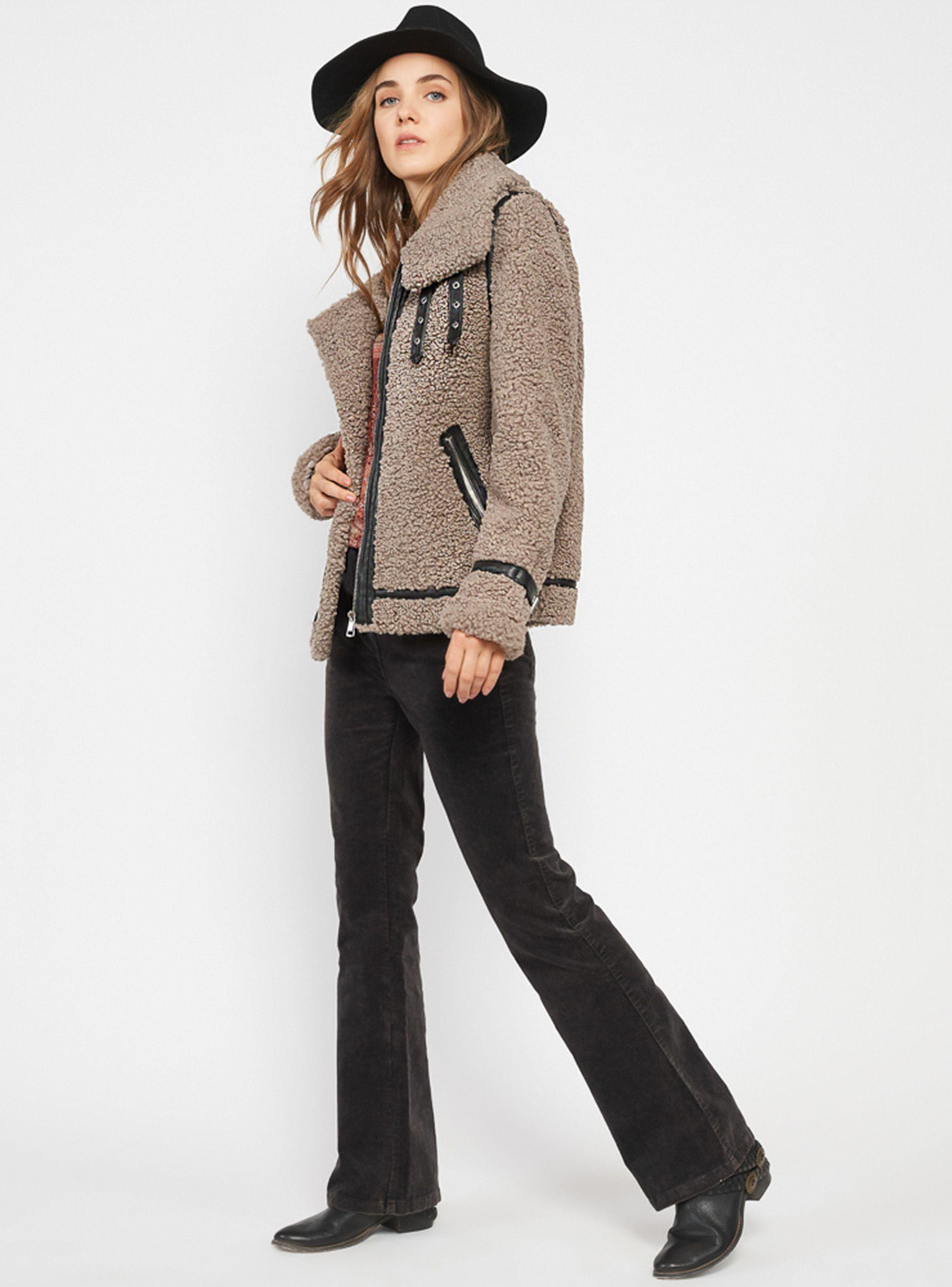 Chaqueta Felpa Cierre Umbrale Be-3