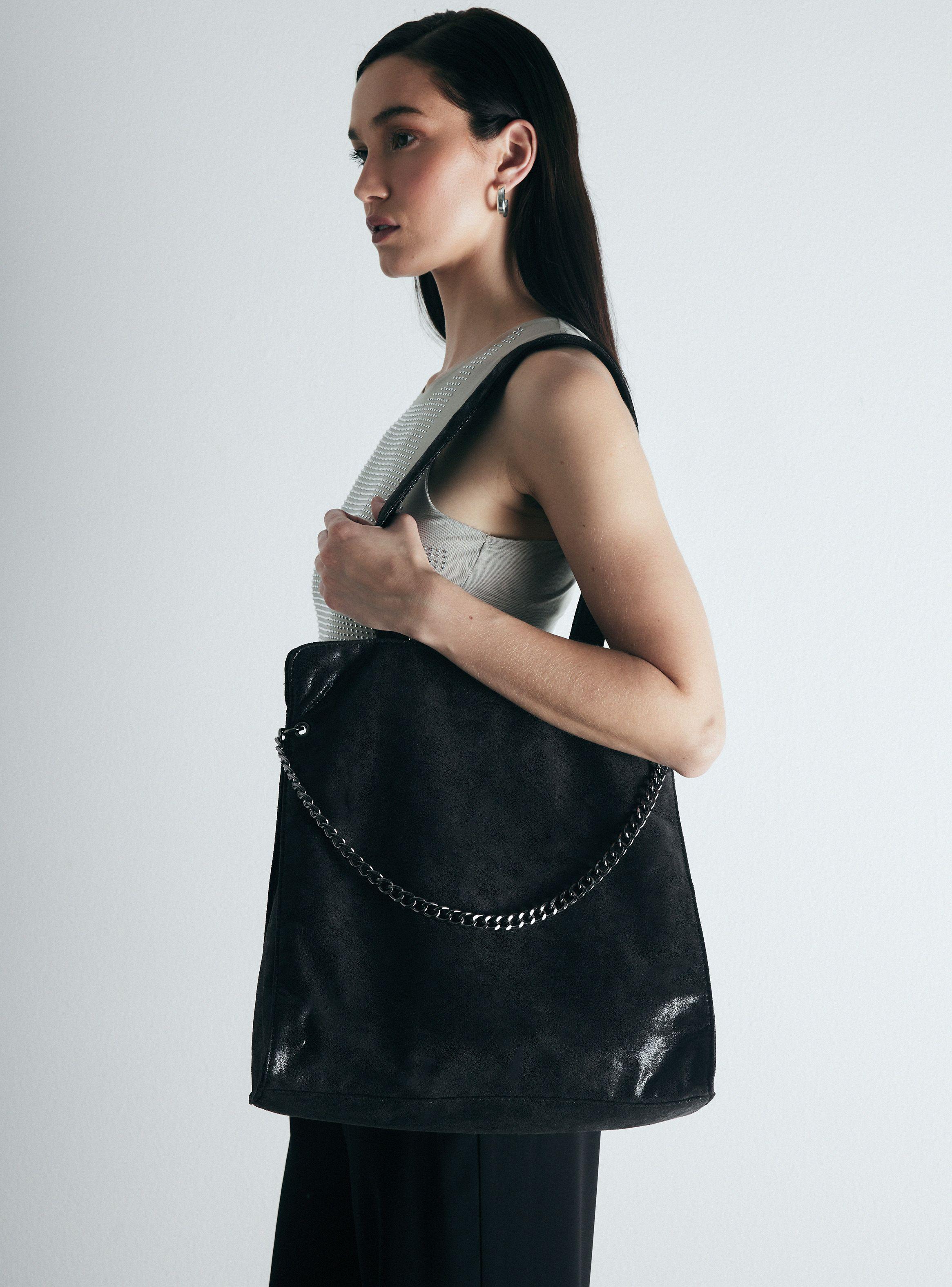 Cartera Totebag con Acabado Brillante-0