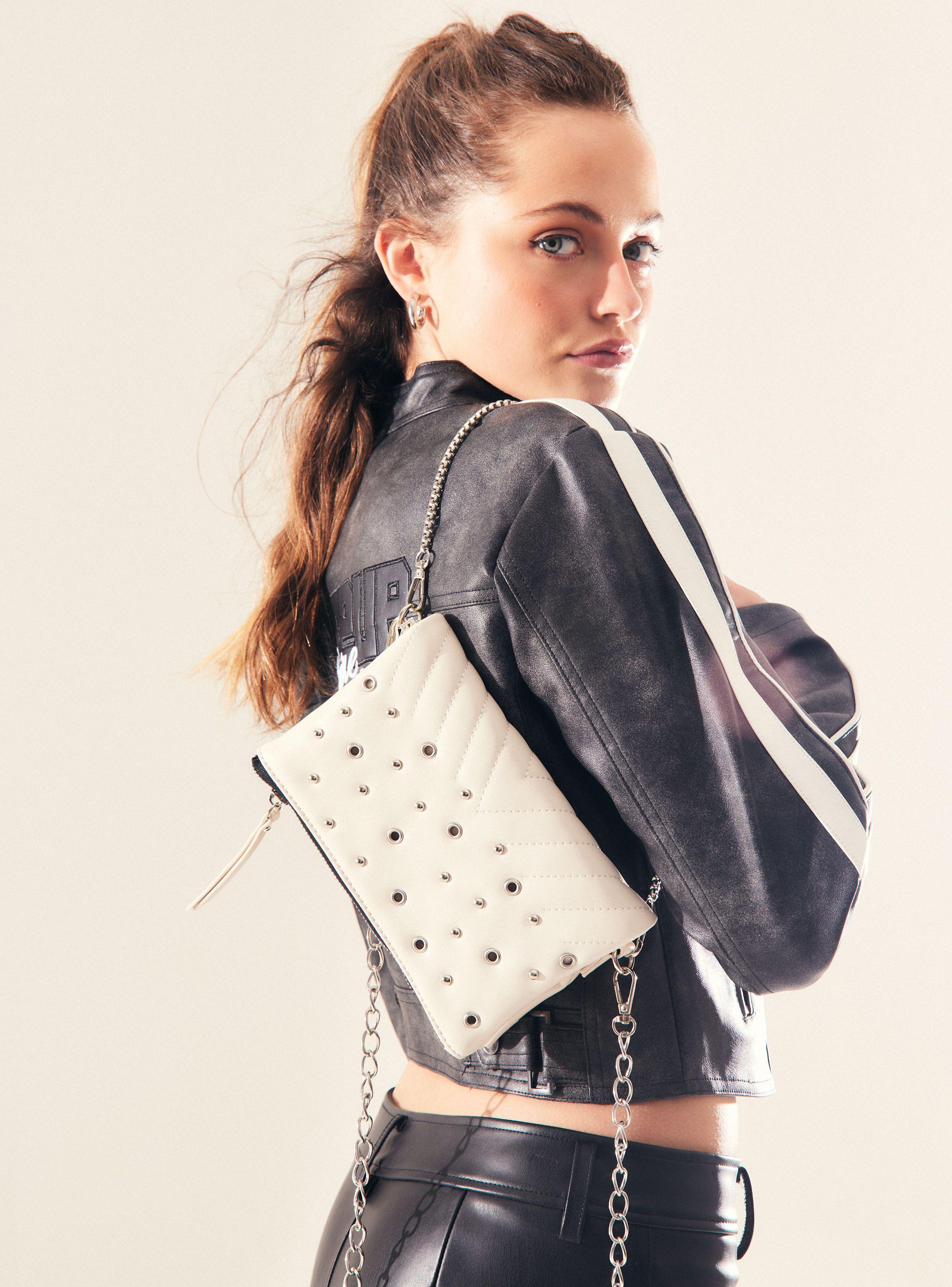 Cartera Bandolera Cadenas y Ojetillos-0