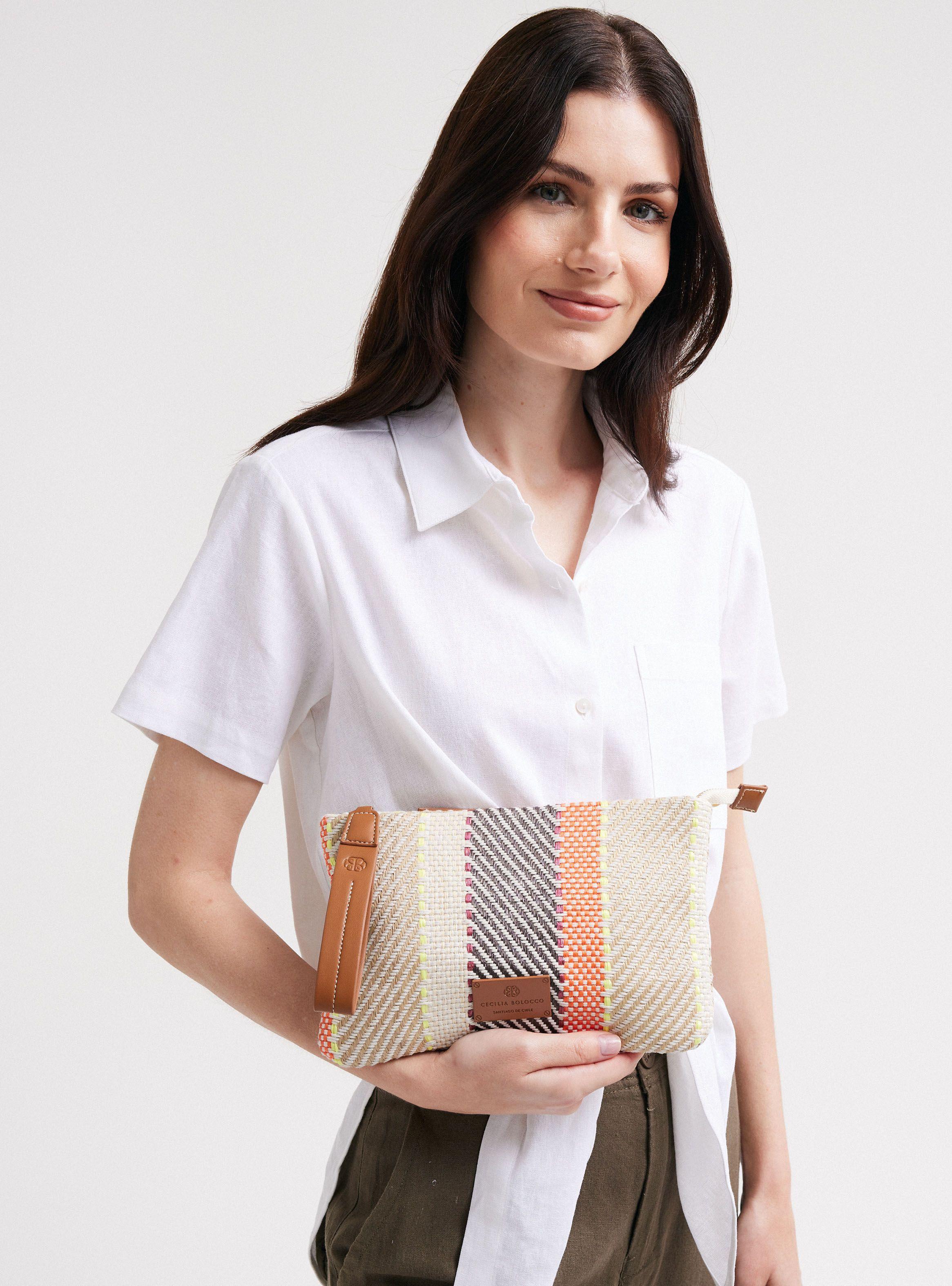 Cartera de Mano Sobre Cartera Efecto Raffia Colores-0