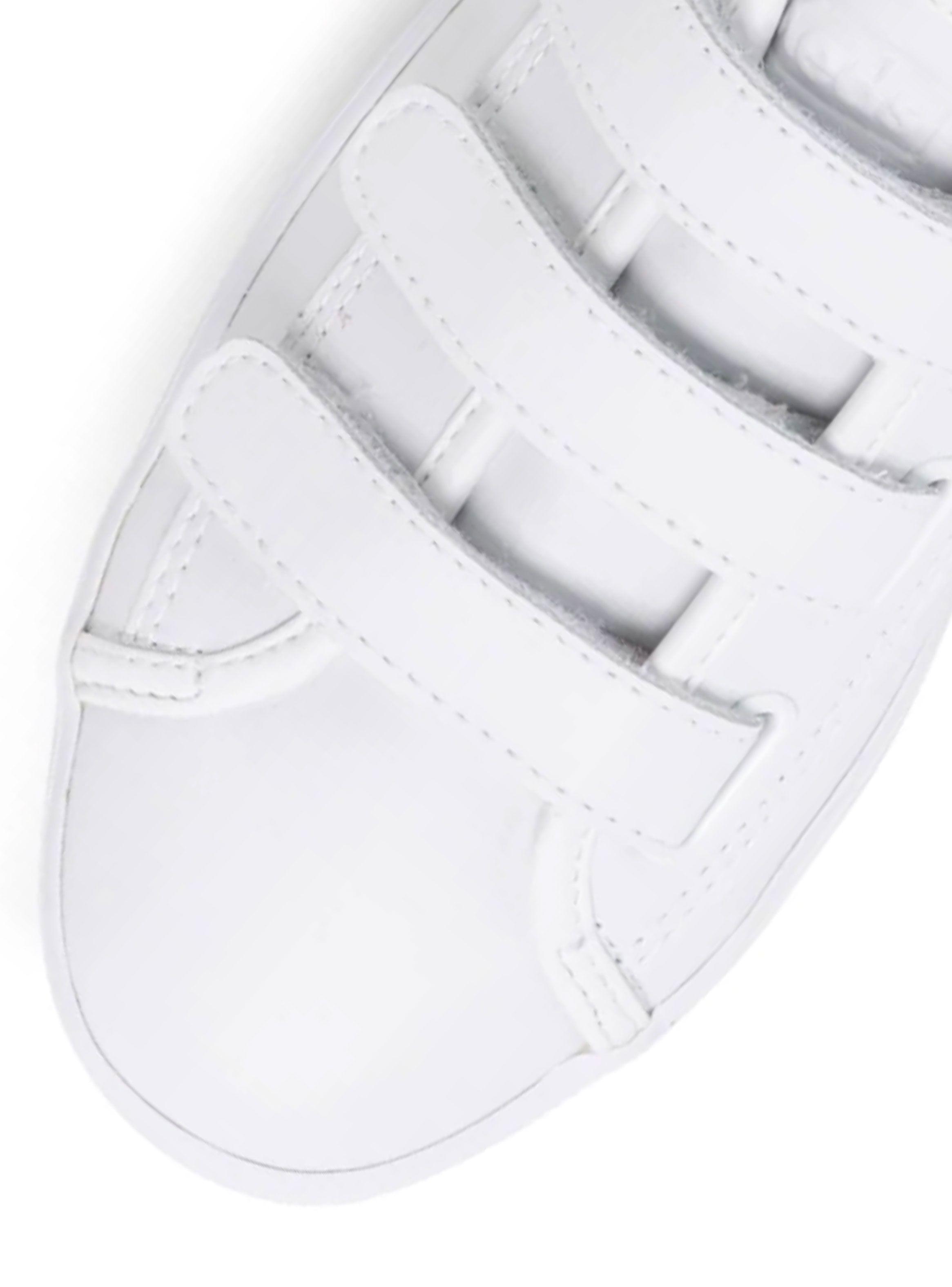 Zapatilla Urbana Triple Kick V Leather  Mujer-3