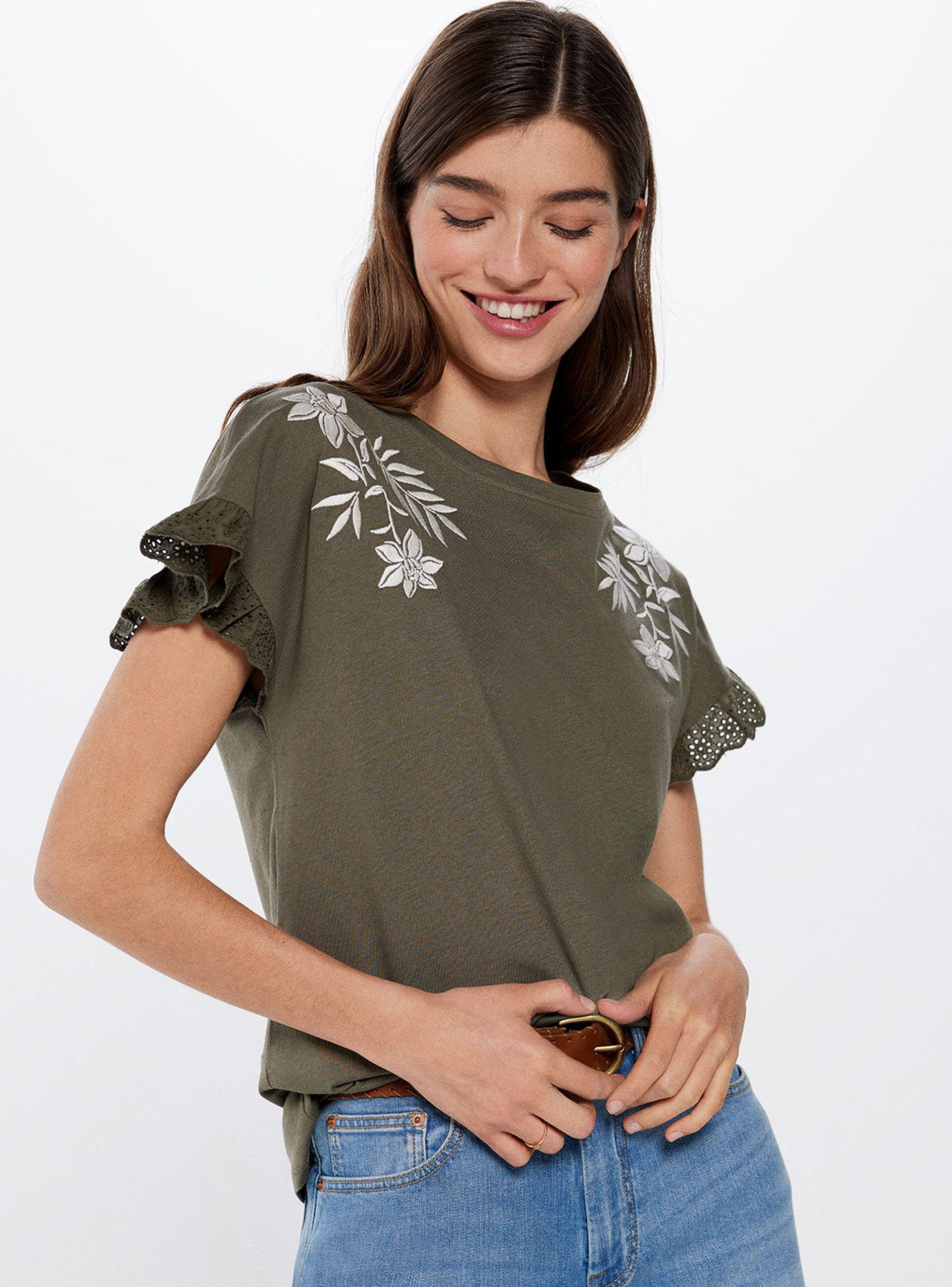 Polera Bordado Flor Tropical-0