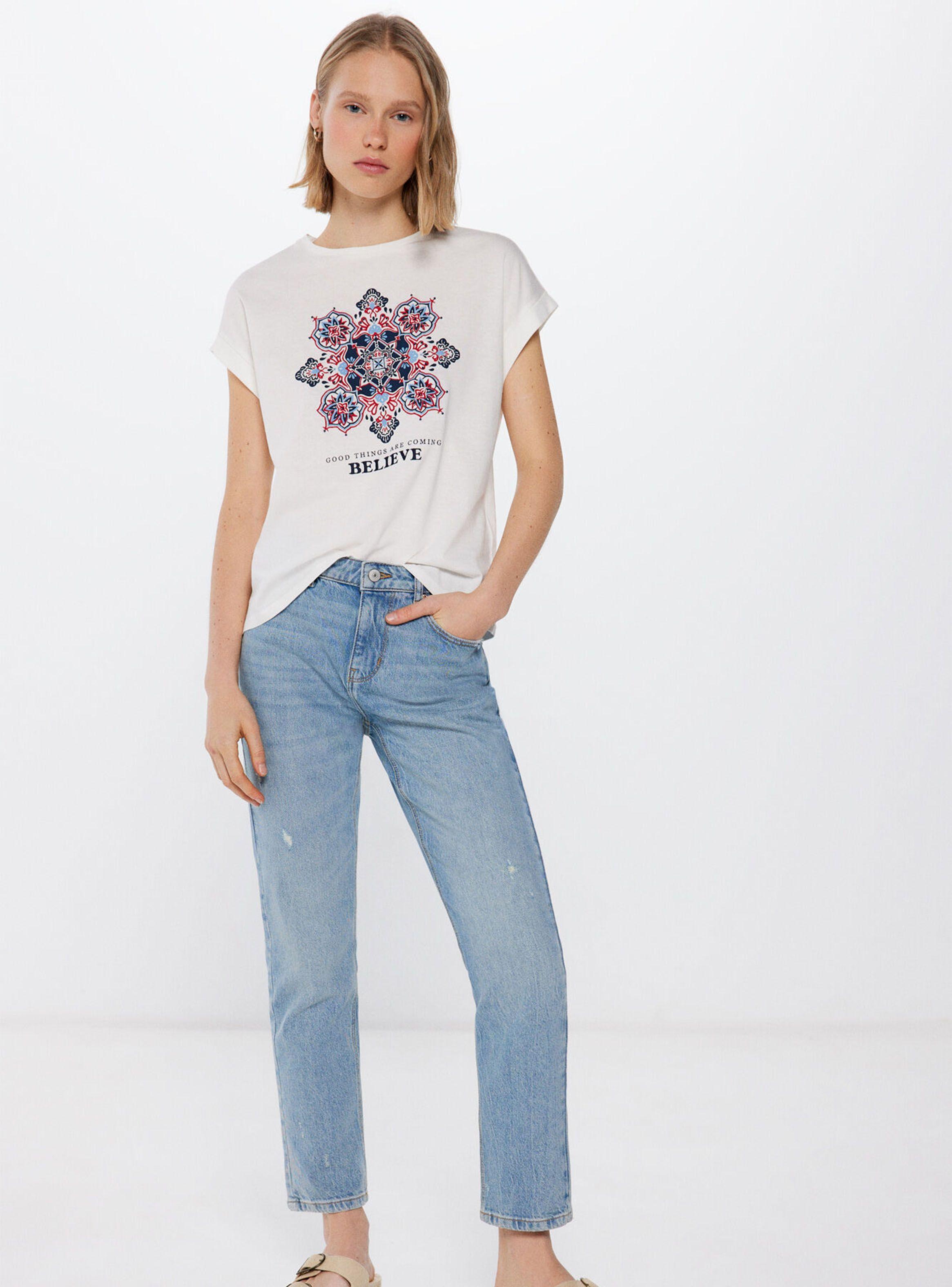Blusa Bordados Escote-3