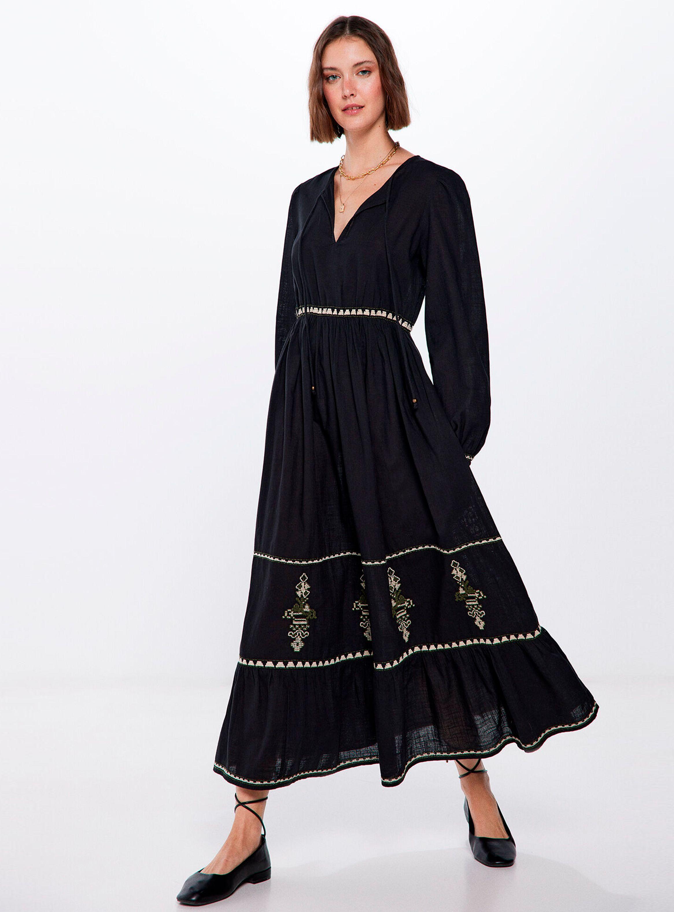 Vestido Midi Bordados-0