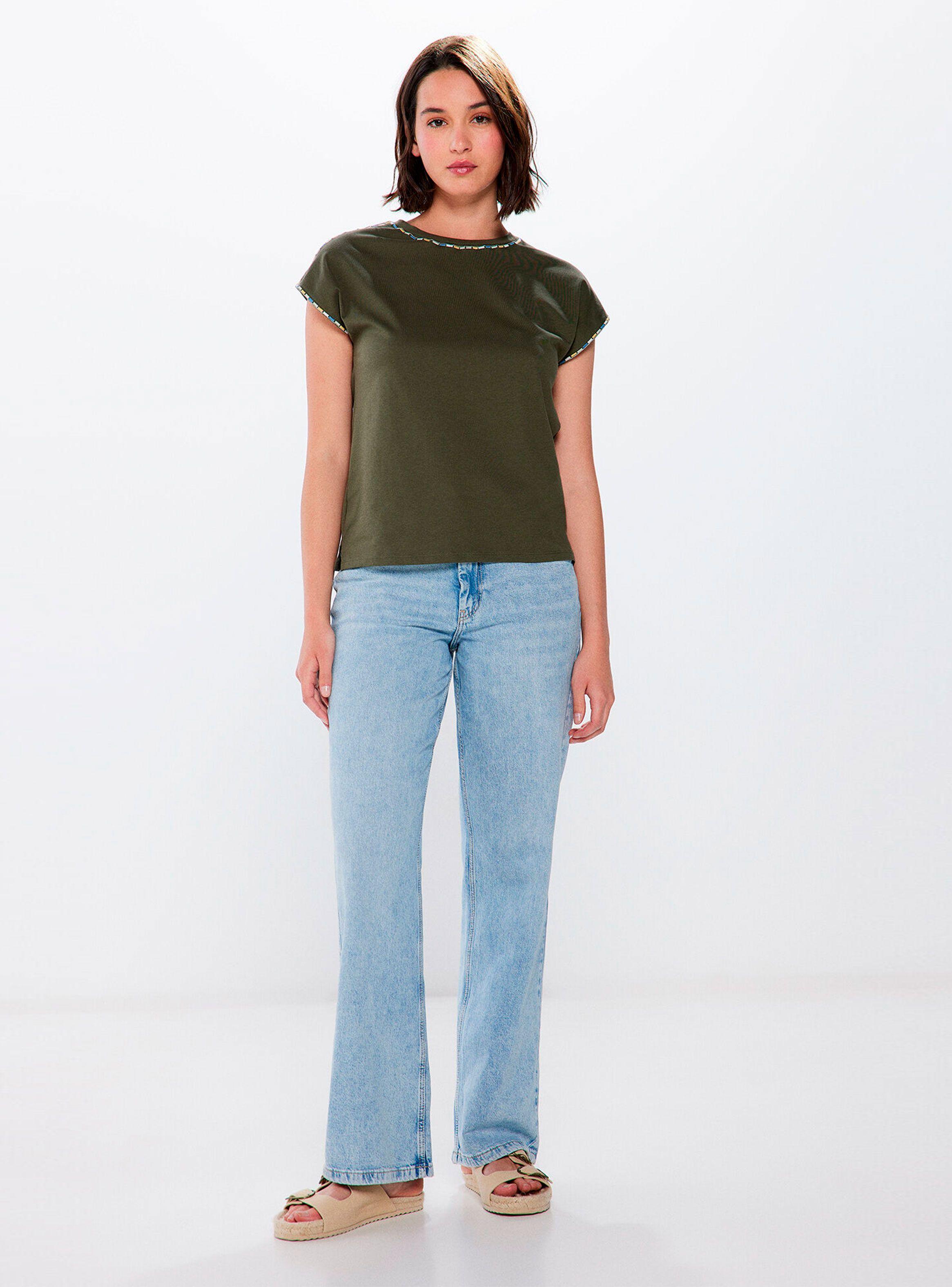 Polera Bordado Étnico Cuello-2