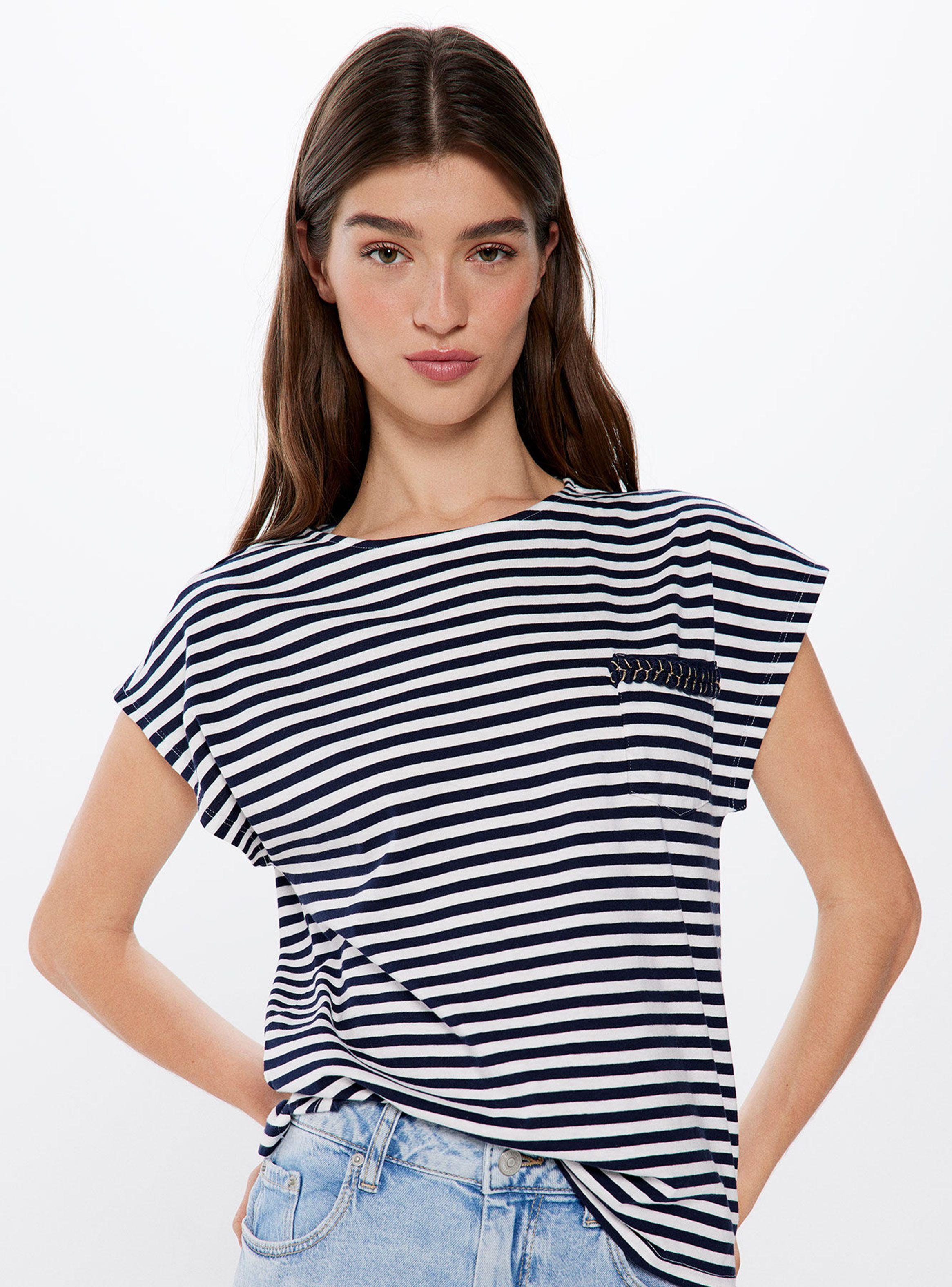 Polera Bolsillo Trenza Estampado-0