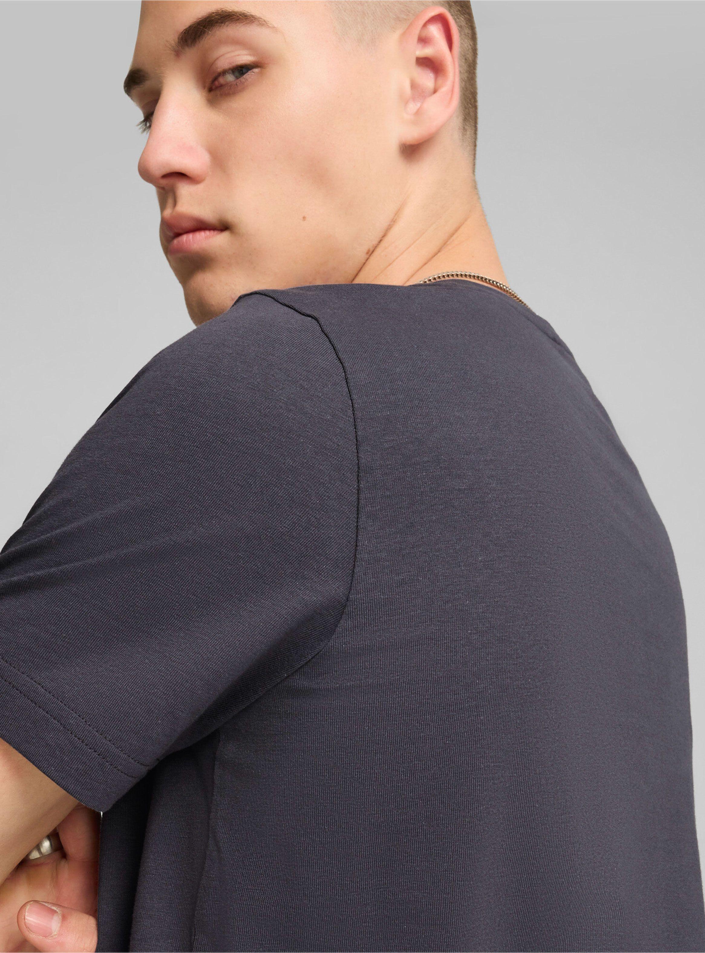Polera Logo Better Essentials Tee-3