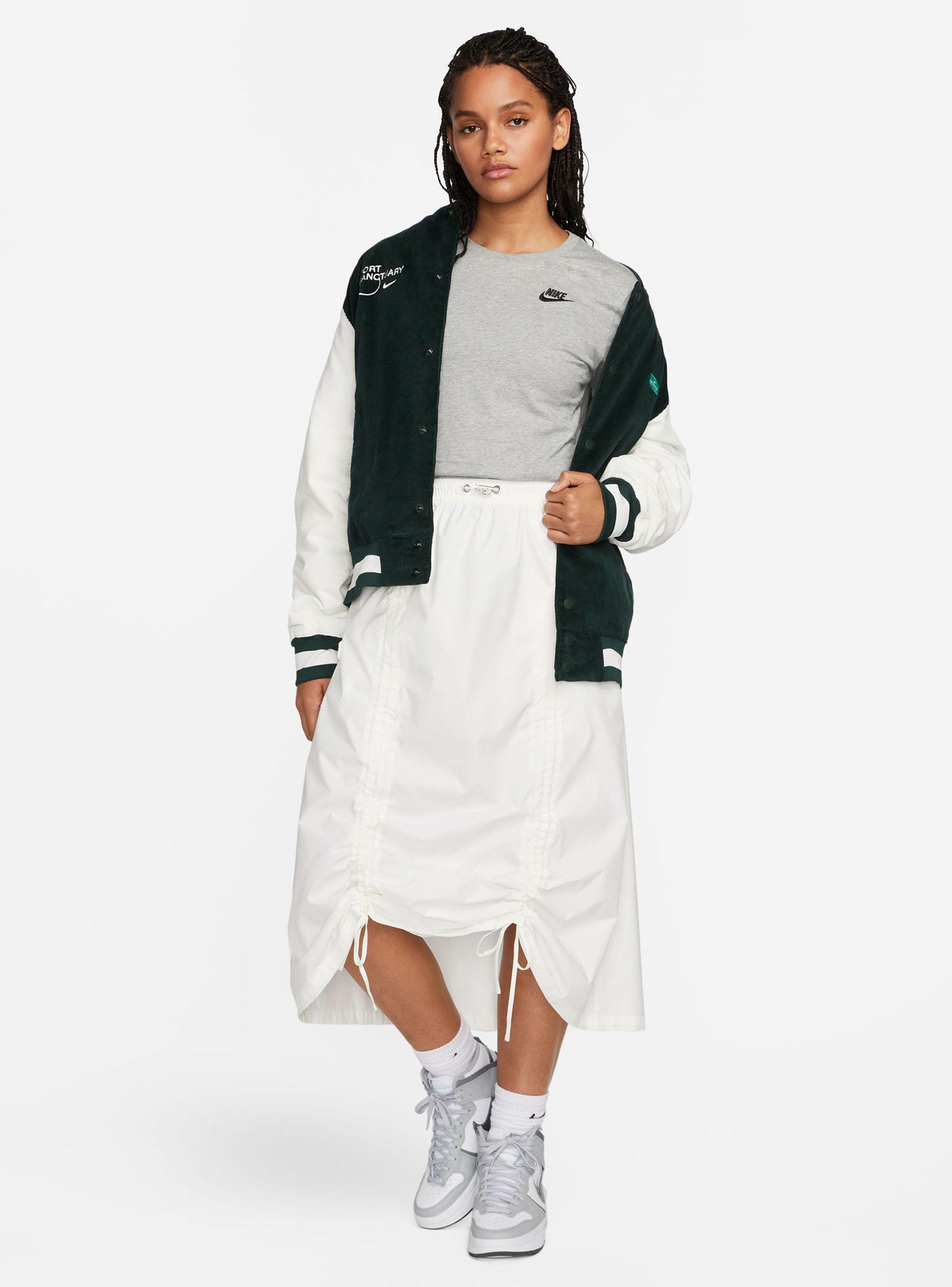 Polera Logotipo Club Essentials-3