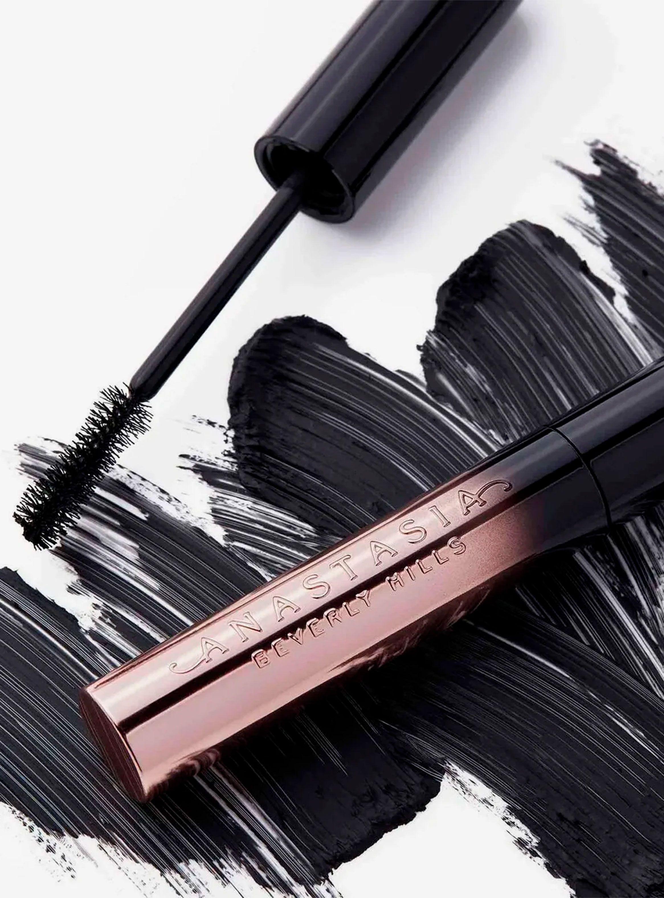 Volumizing Mascara Full Size 10 ml-4