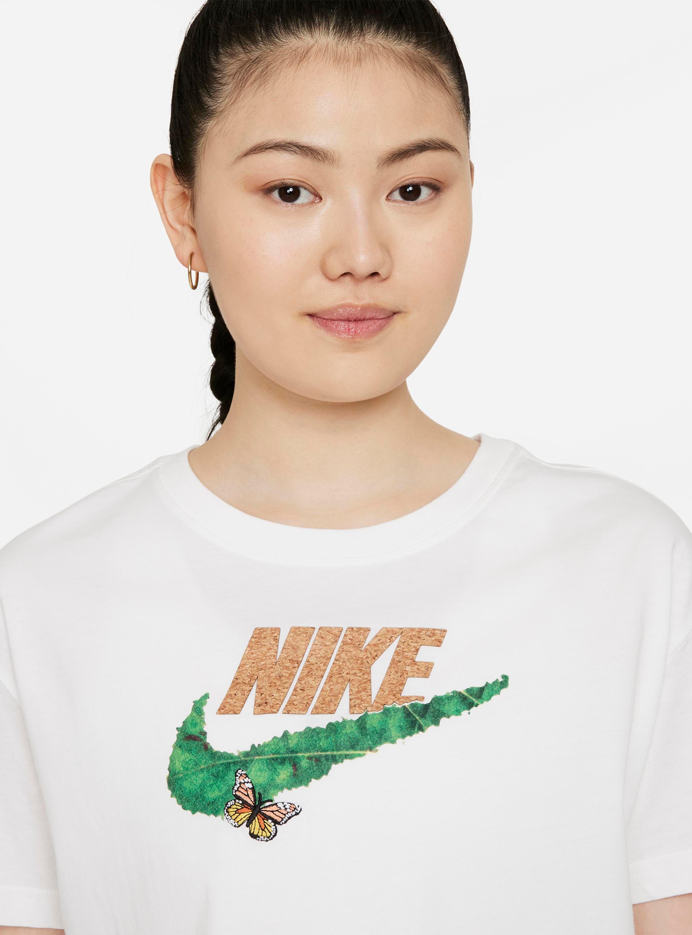 Polera Nike Sportswear Mujer-2