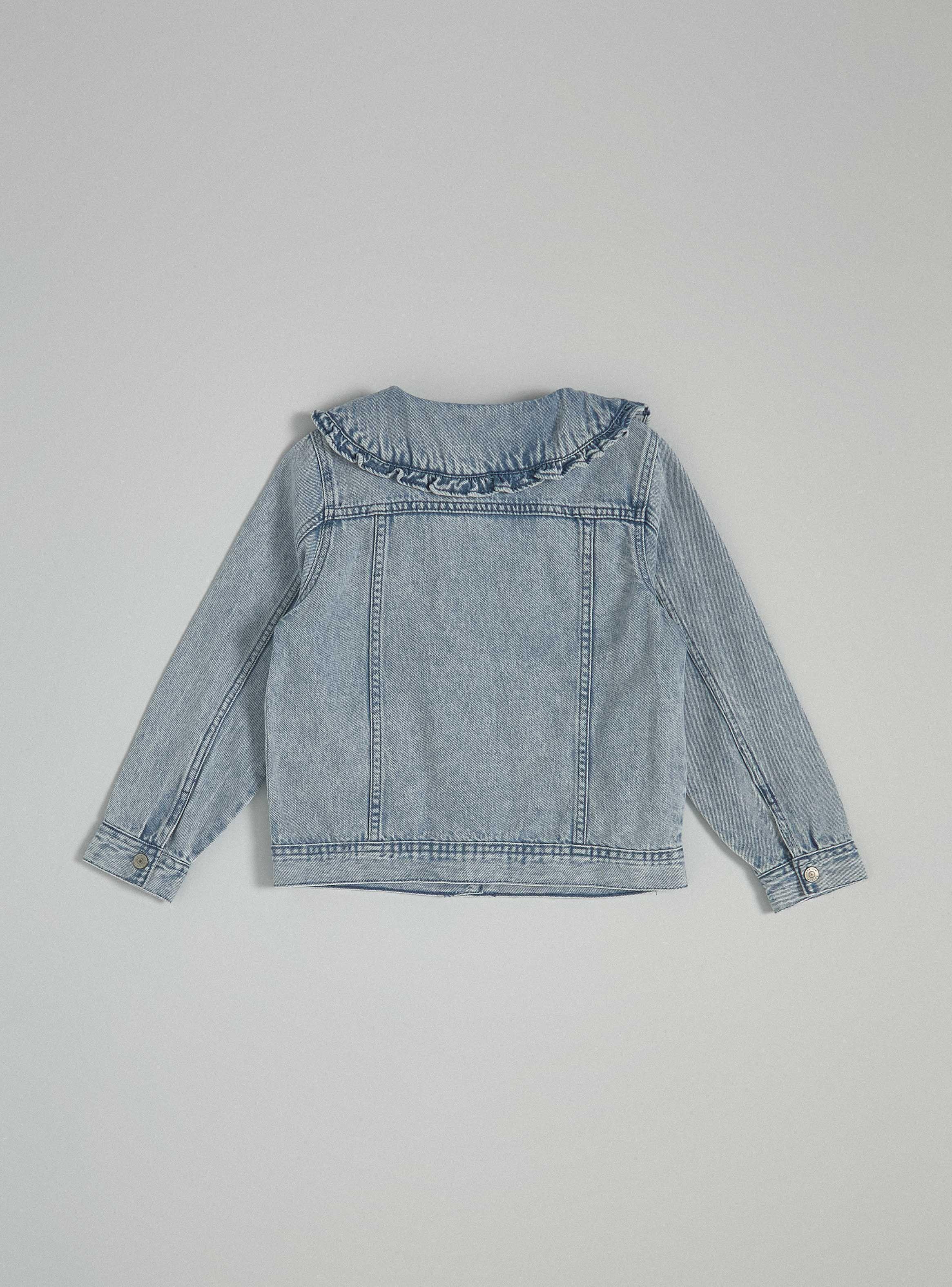 Chaqueta Mezclilla con Cuello Bobo Bordado-3