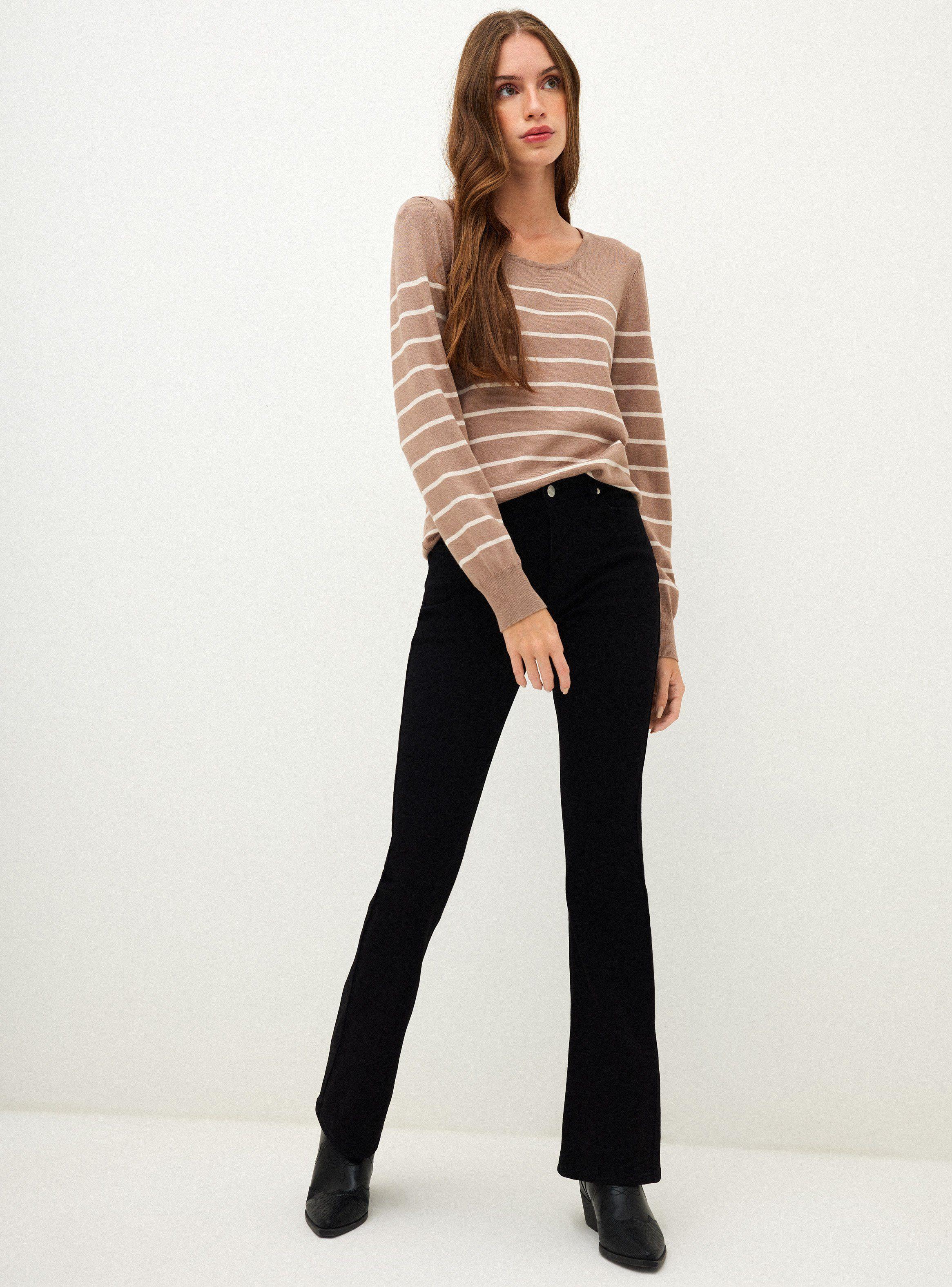 Sweater Básico Abotonado-3