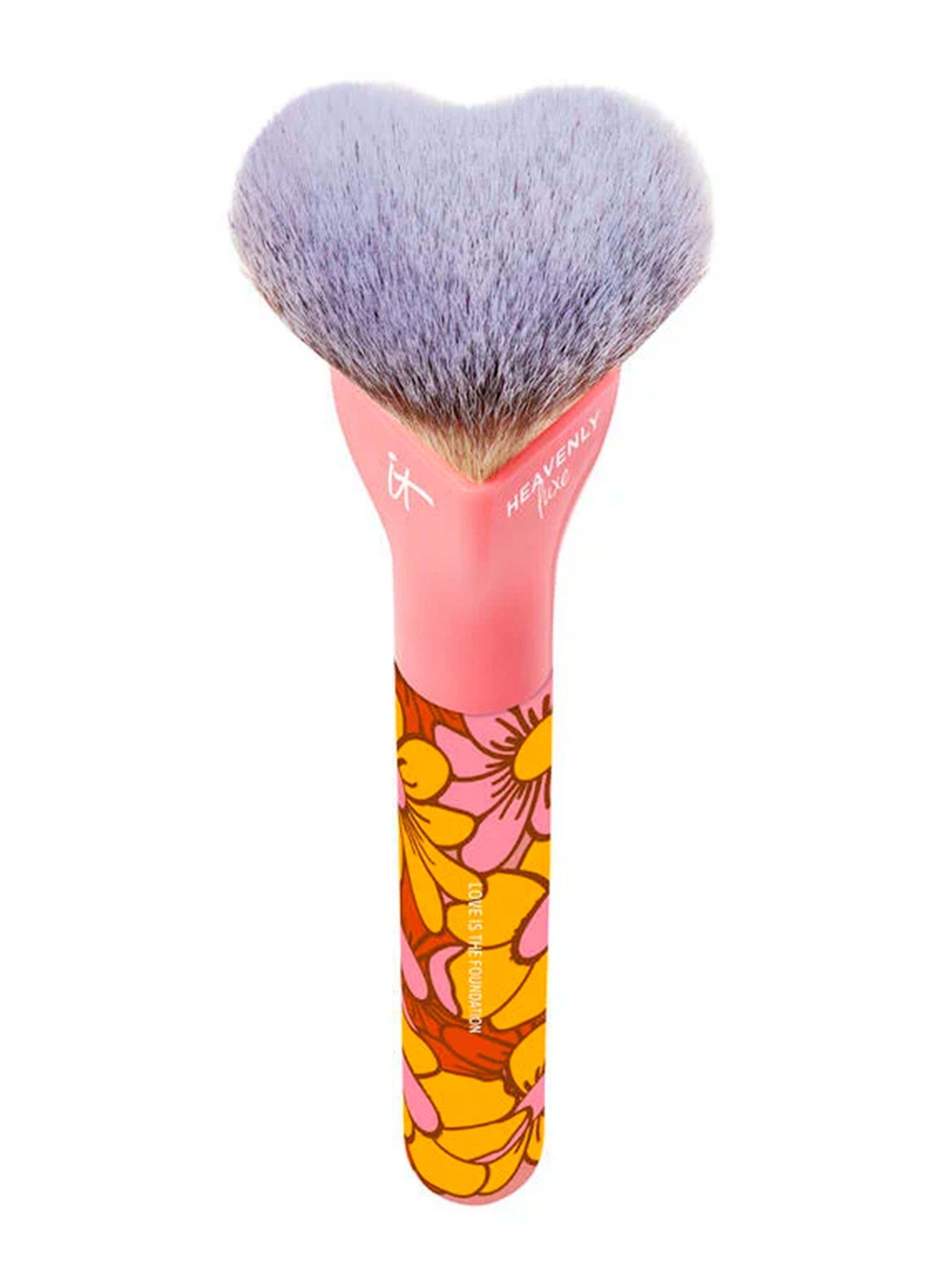 Brocha de Base Heavenly Luxe Love is The Foundation-2