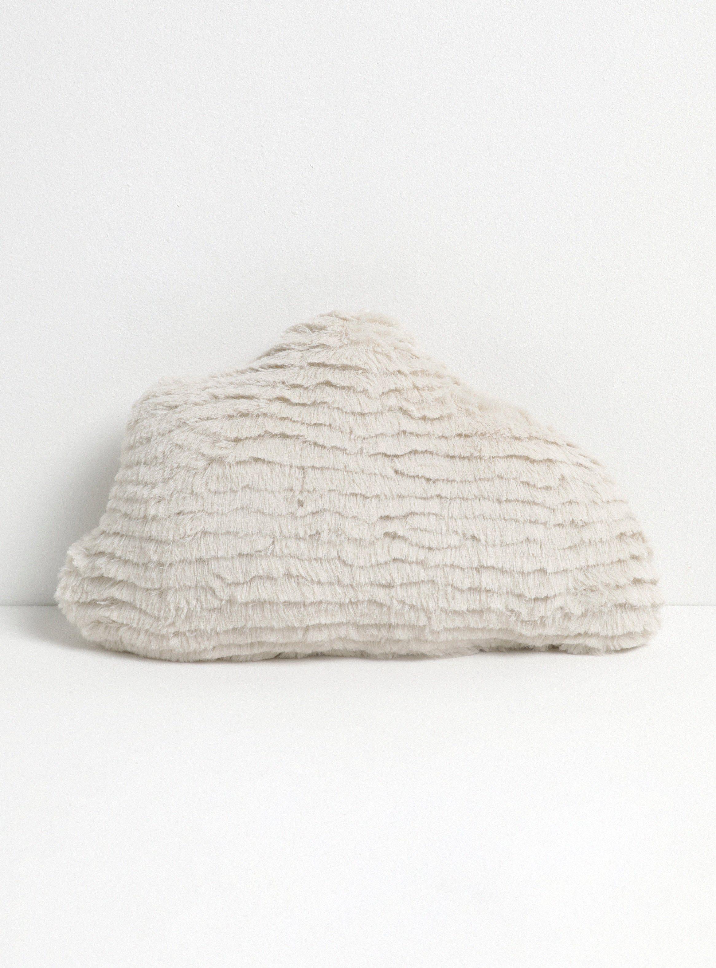Cojín Infantil Nube Fur 40 x 27 cm-0
