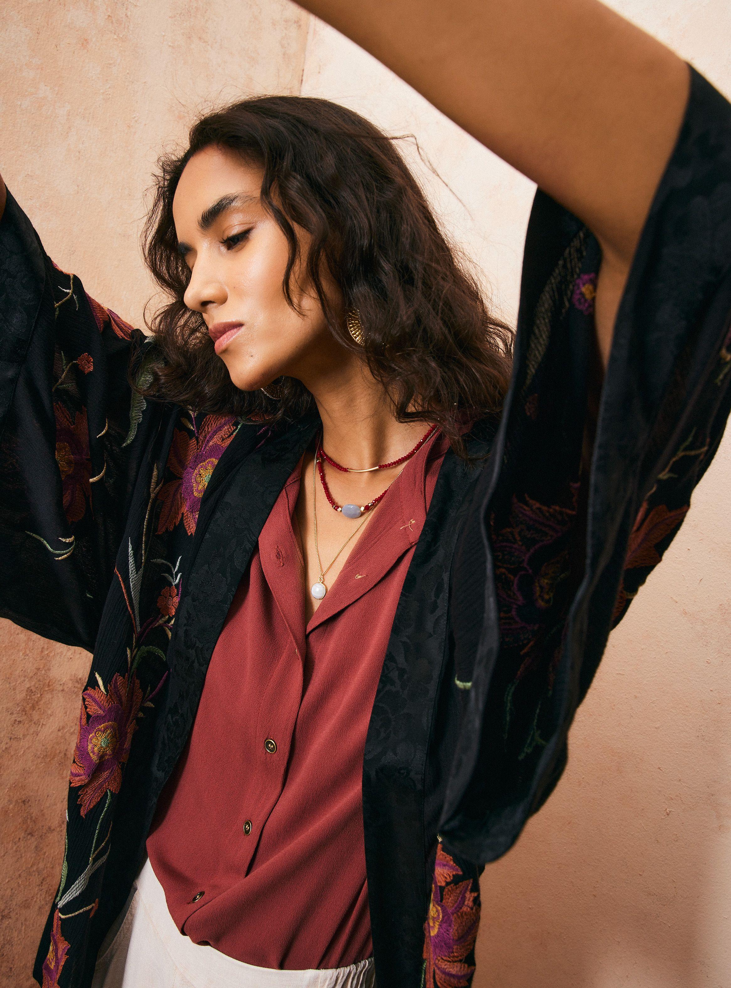 Chaqueta Kimono Bordado India-2