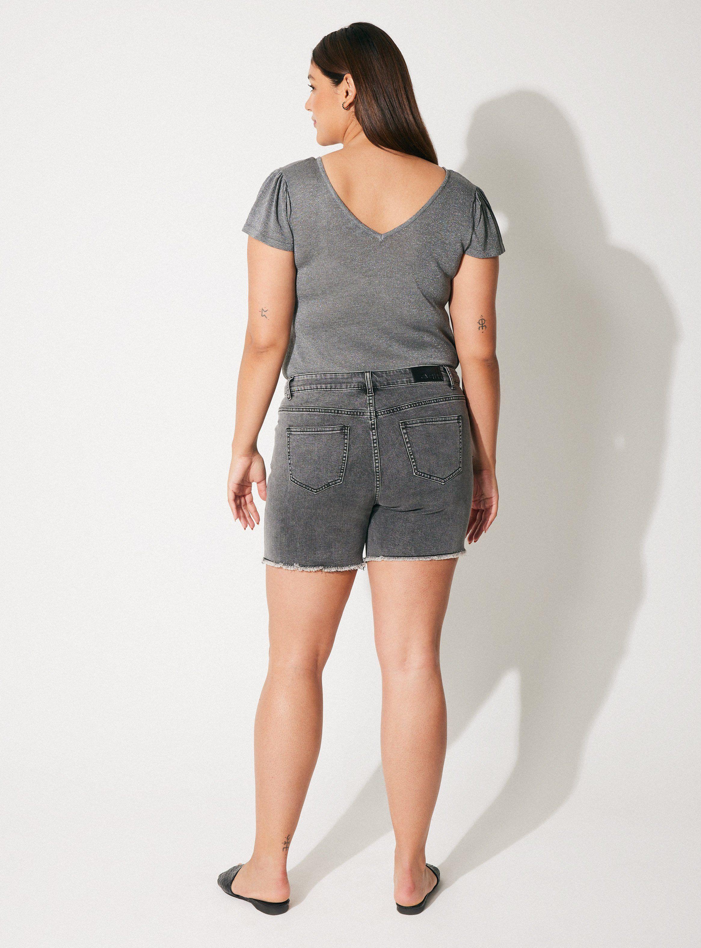 Short Denim Curvy Bermuda-5