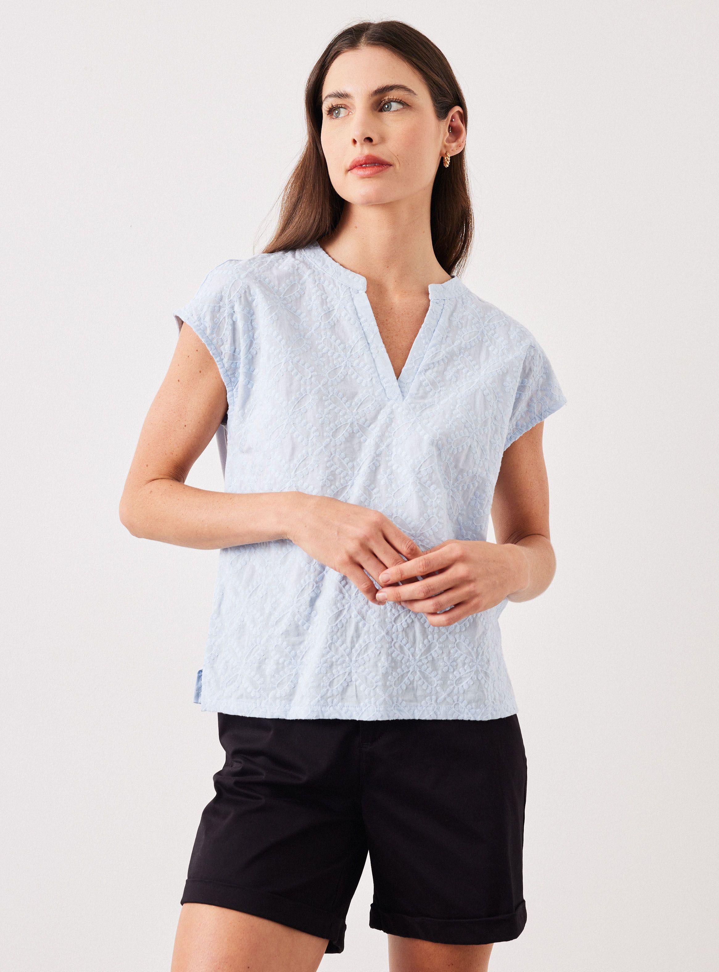 Polera con Detalle Bordado Cuello V-0