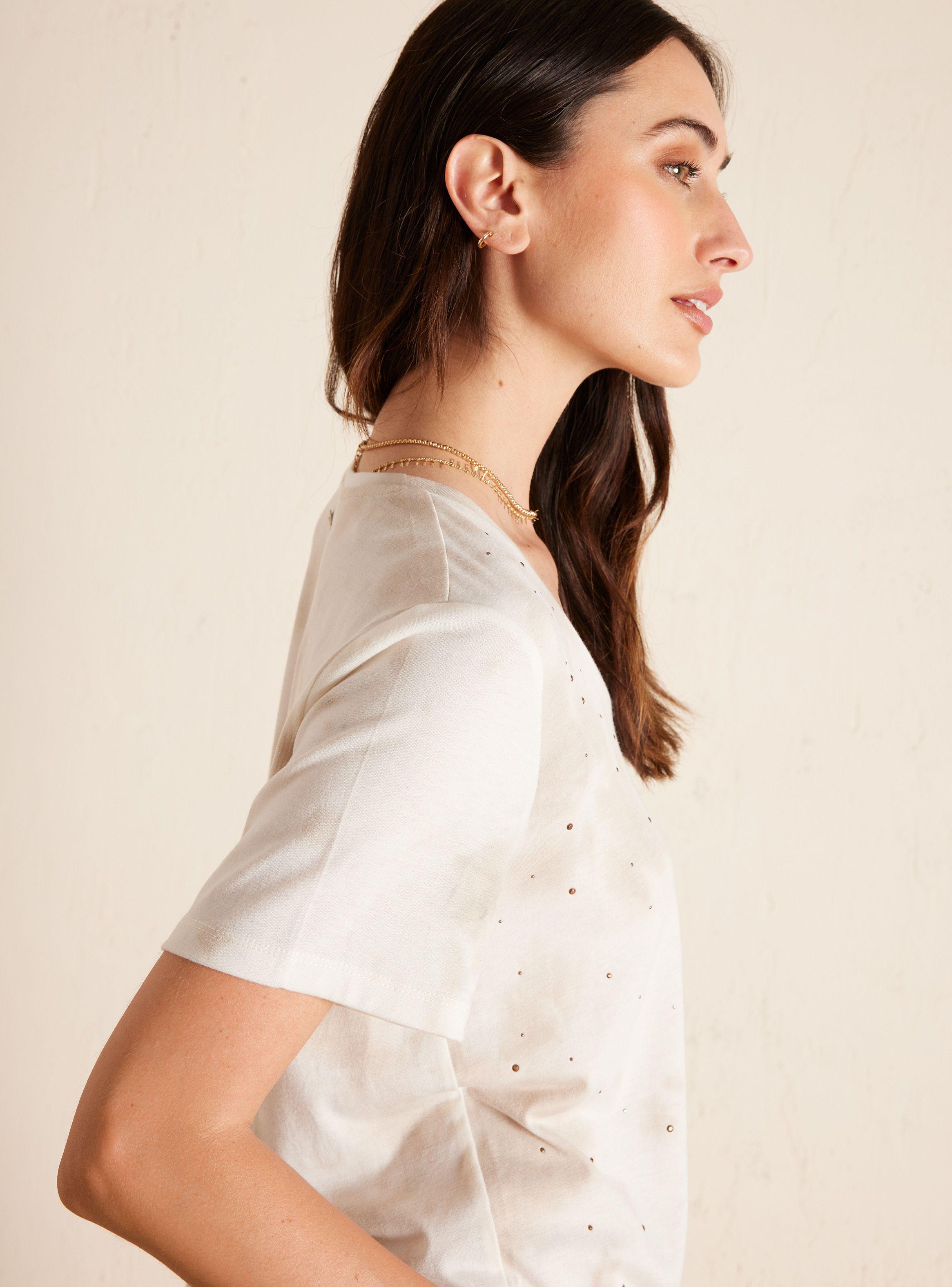 Polera Teñida con Aplicación de Tachas-3
