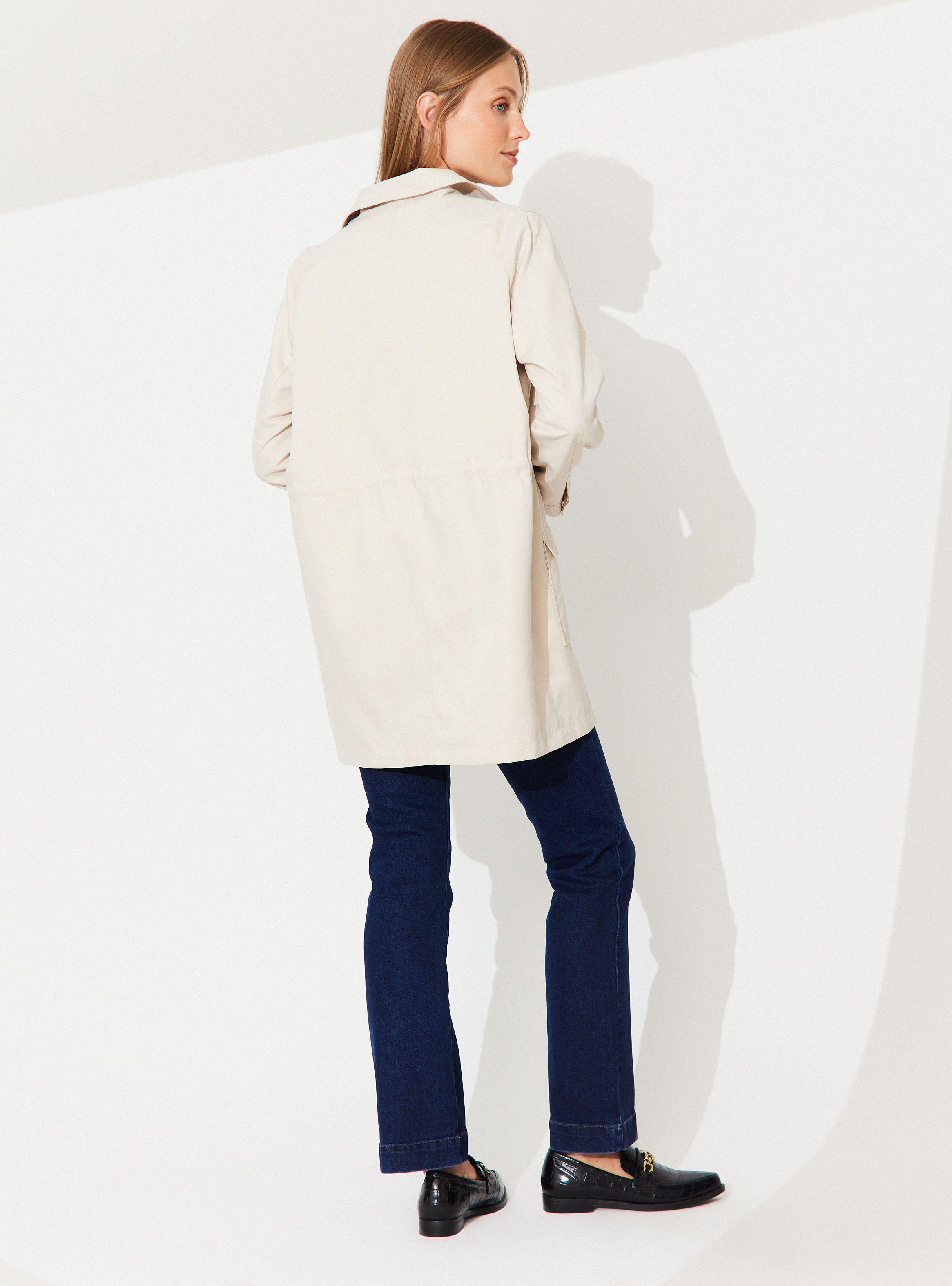 Chaqueta Liviana Larga con Ajuste en Cintura-5