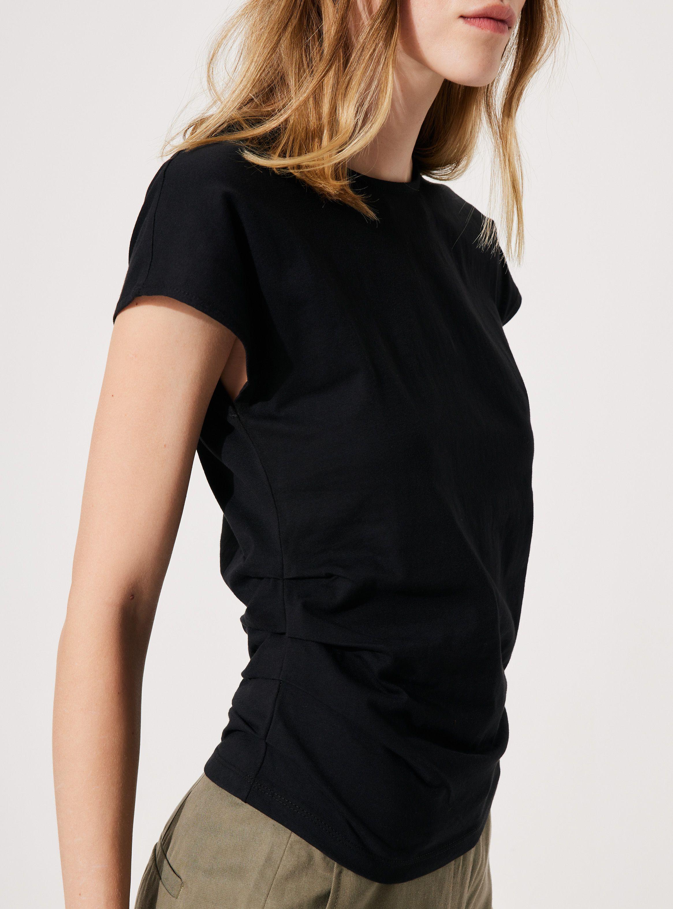 Polera con Pliegues Asimétricos a un Costado-3