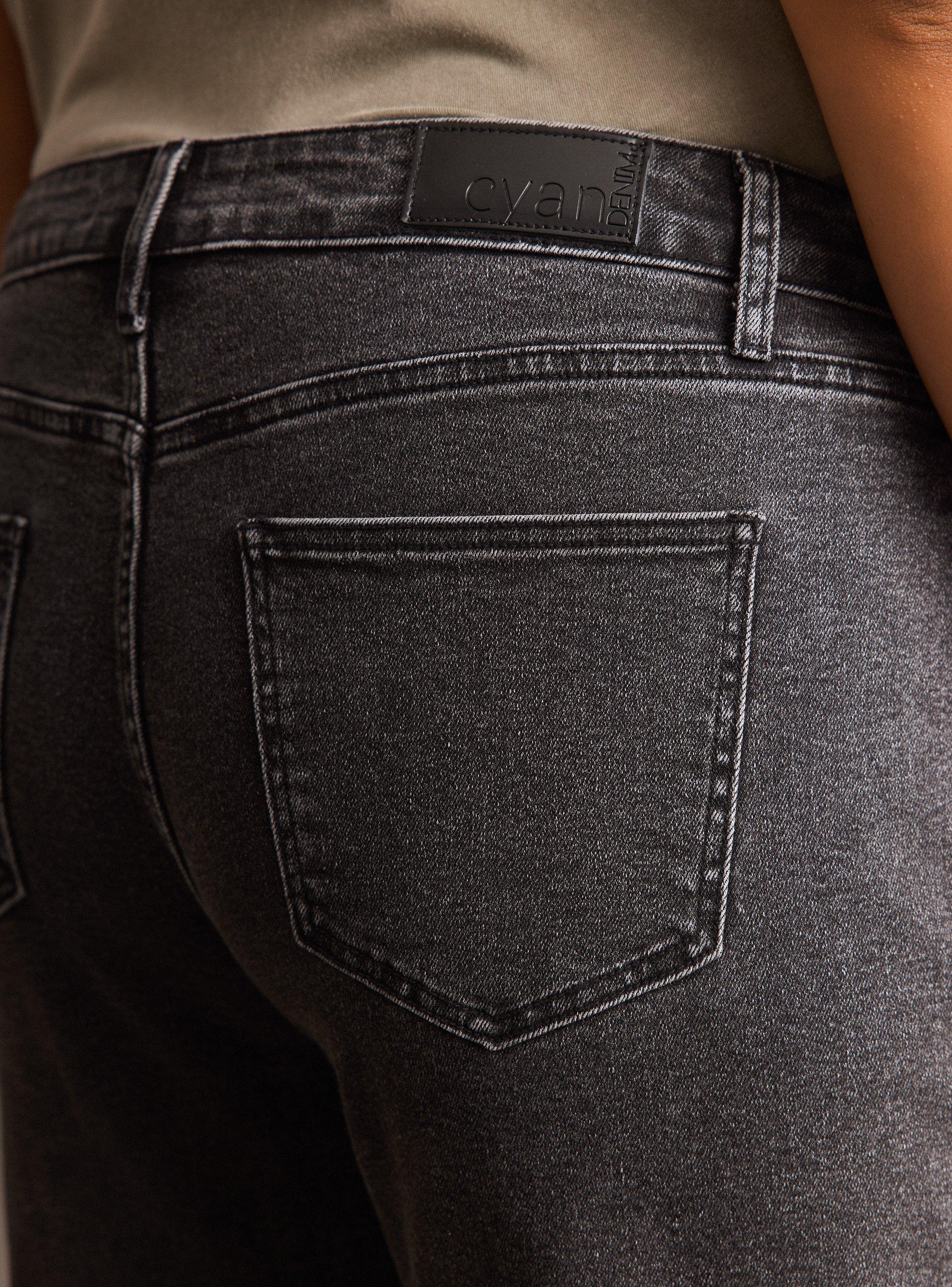 Jeans Kick Flare Cinco Bolsillos Curvy-3
